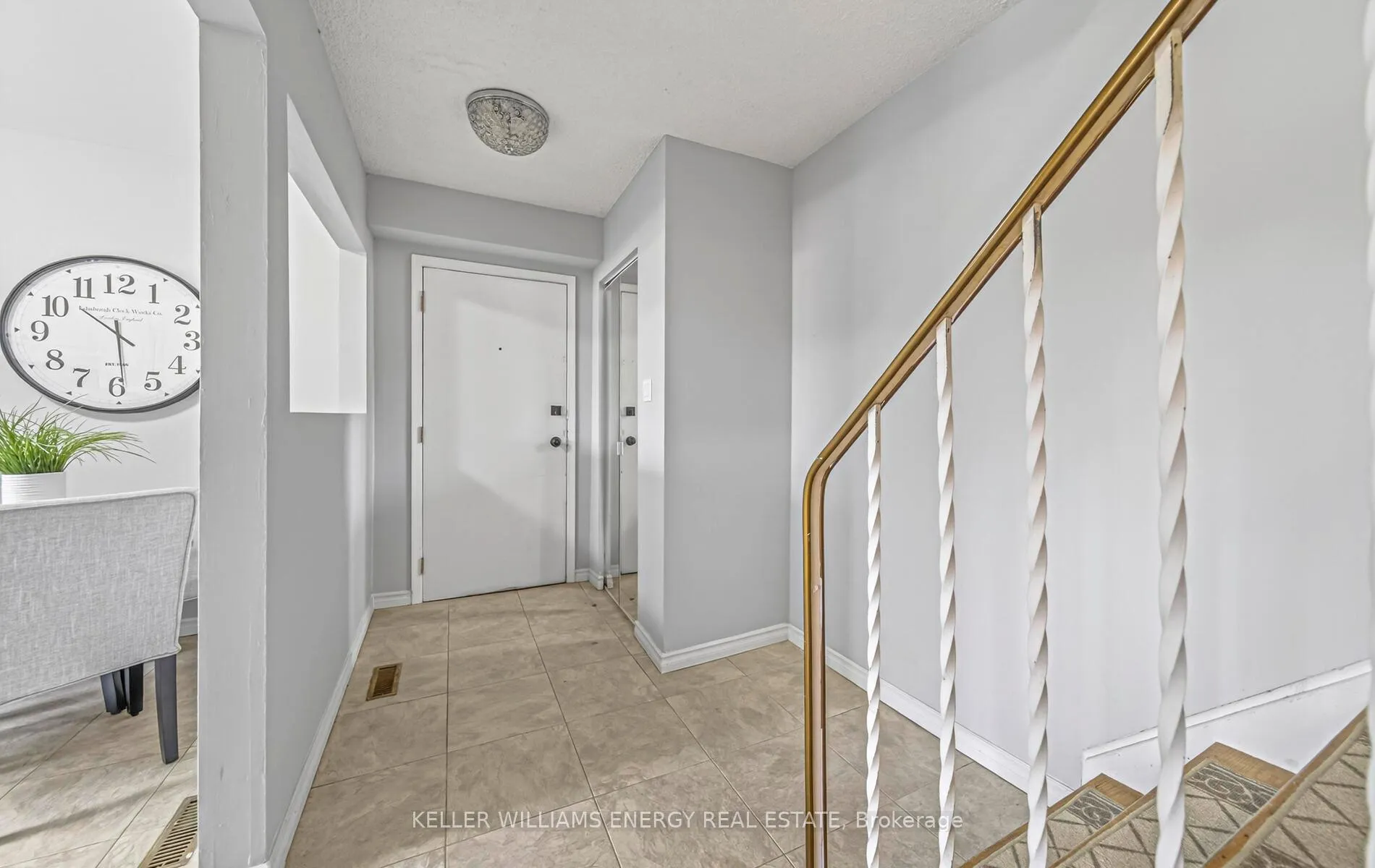 Photo 2 of Unit #14, 730 Cedar Street, Oshawa, Lakeview — HOMEH