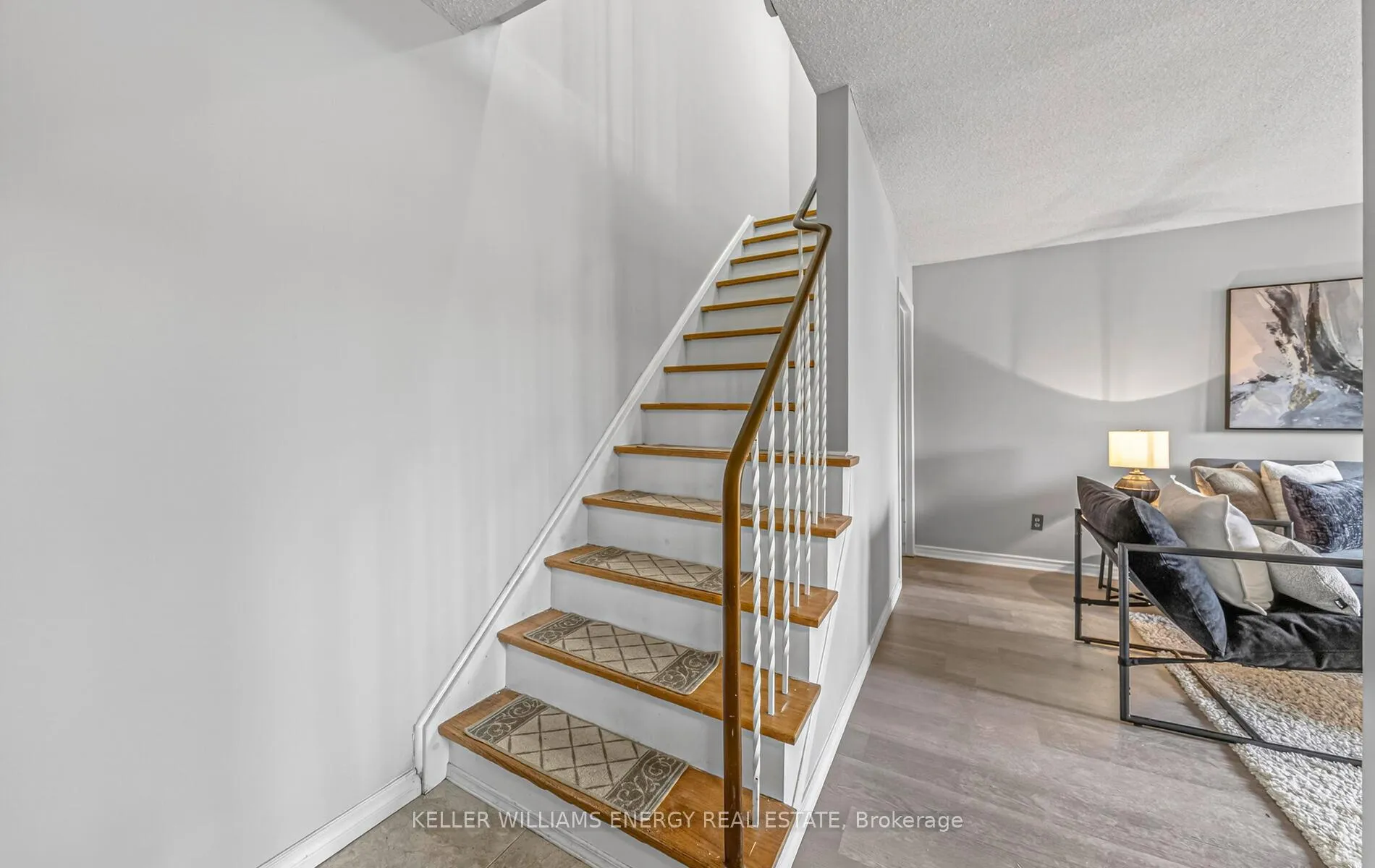 Photo 12 of Unit #14, 730 Cedar Street, Oshawa, Lakeview — HOMEH