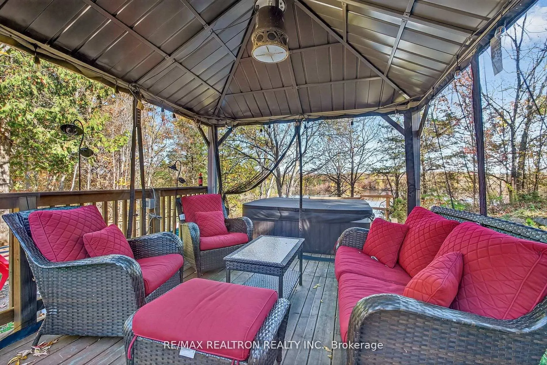 Photo 9 of 1073 Freeman Lane, Frontenac, Frontenac Centre — HOMEH