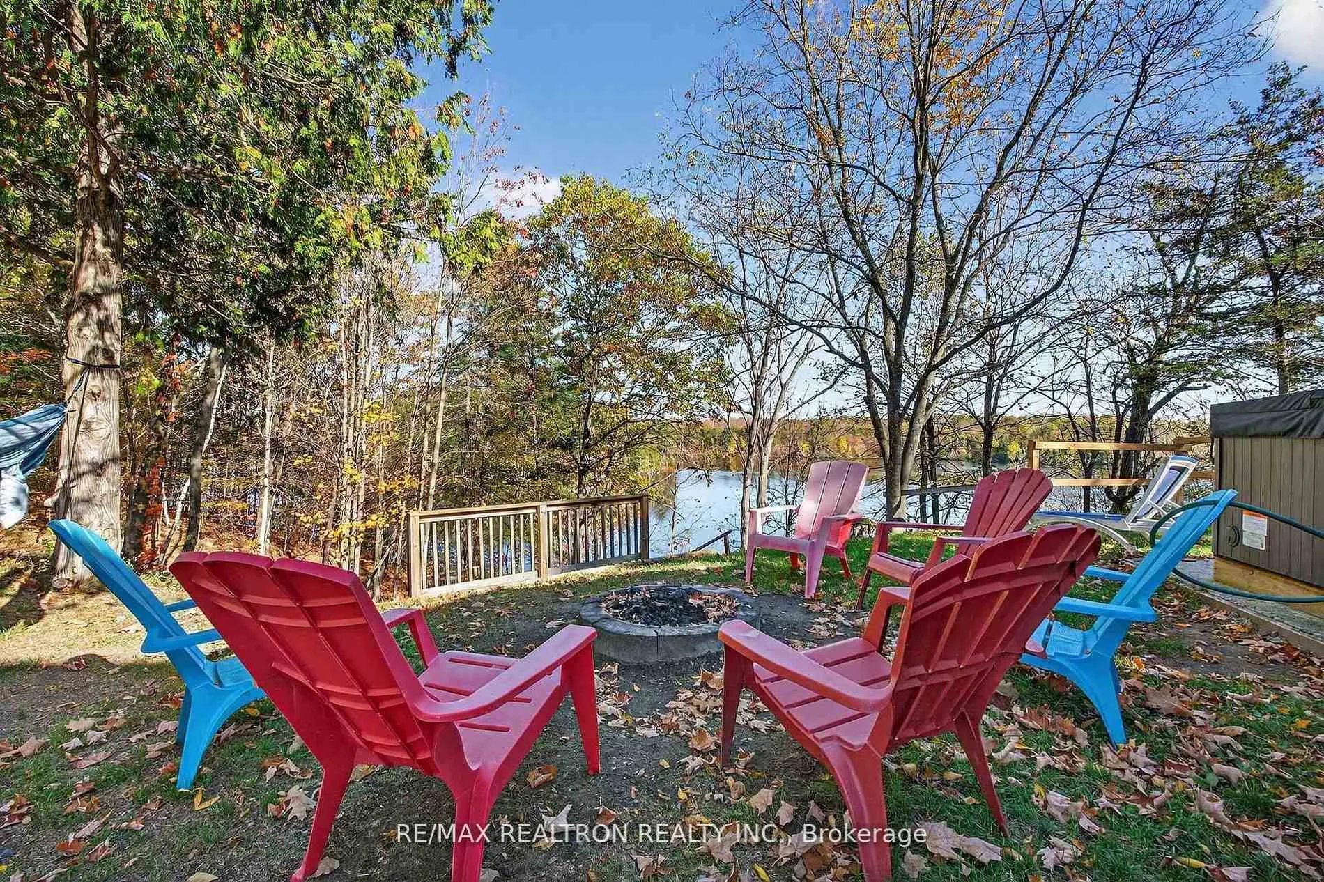 Photo 10 of 1073 Freeman Lane, Frontenac, Frontenac Centre — HOMEH