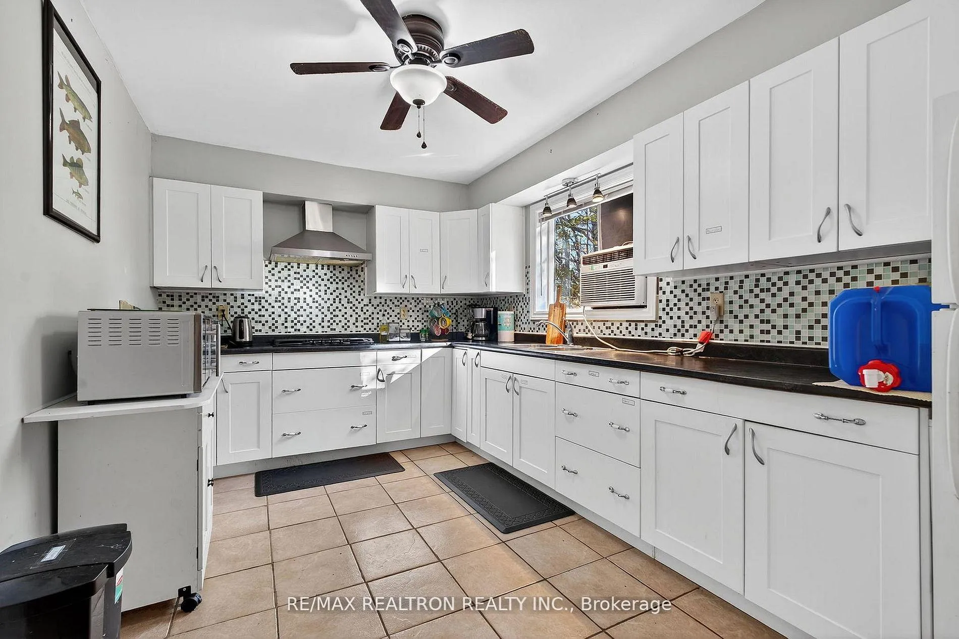 Photo 18 of 1073 Freeman Lane, Frontenac, Frontenac Centre — HOMEH