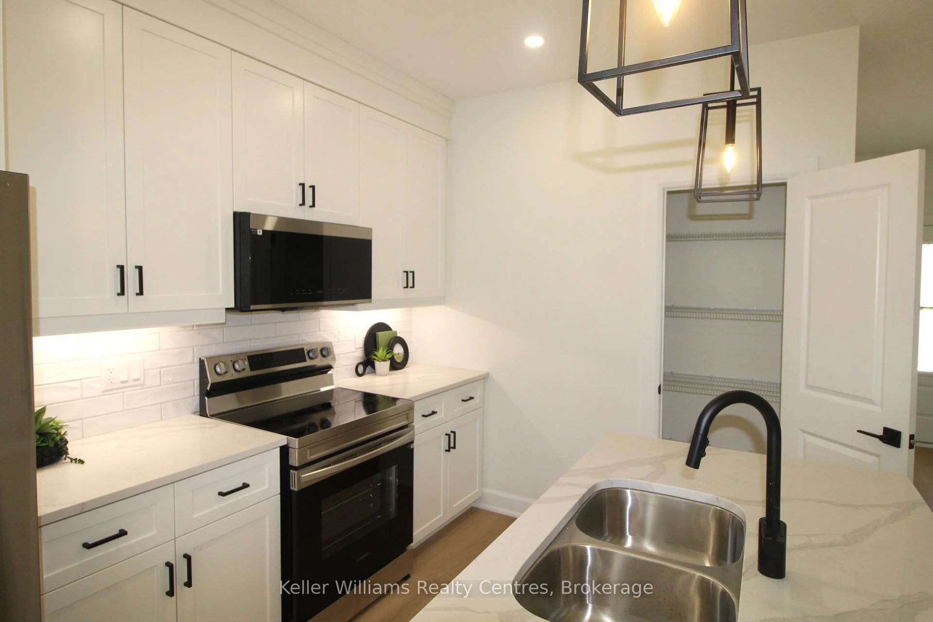 Photo 6 of 124 Tremble Way, West Grey — HOMEH