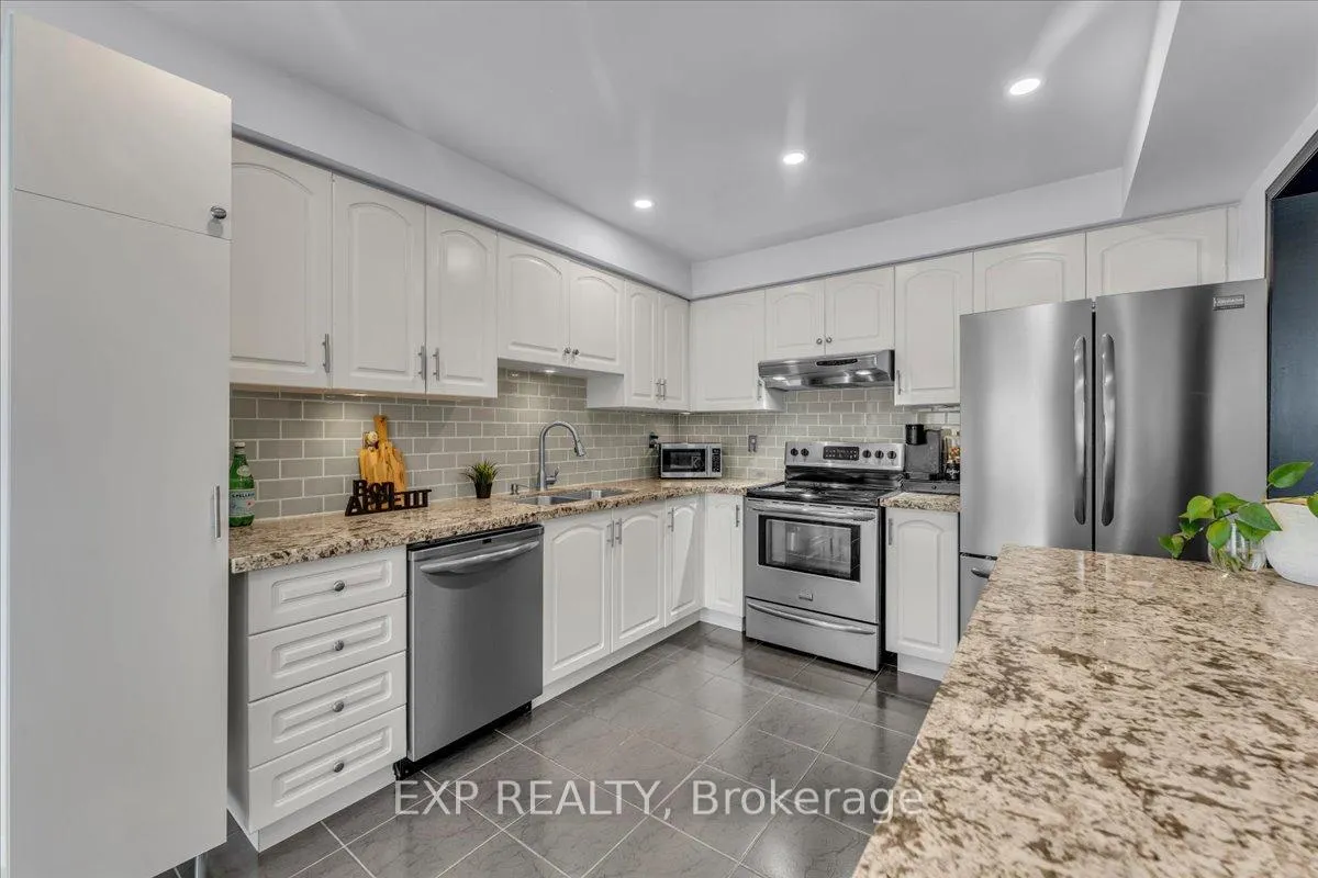Photo 11 of 97 Winners Circle, Brampton, Northwest Sandalwood Parkway — HOMEH