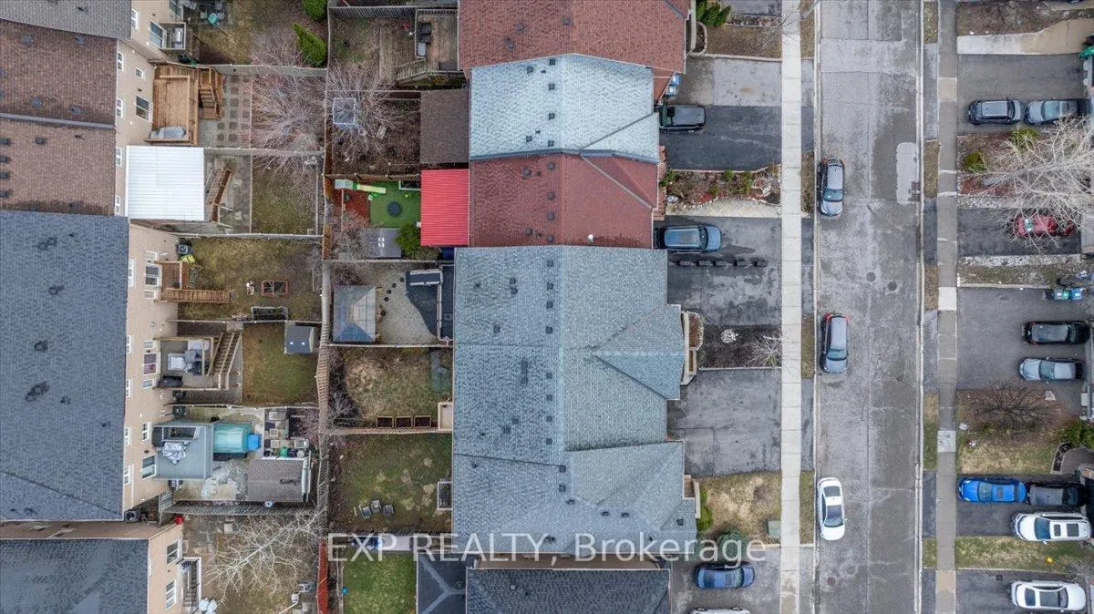 Photo 33 of 97 Winners Circle, Brampton, Northwest Sandalwood Parkway — HOMEH