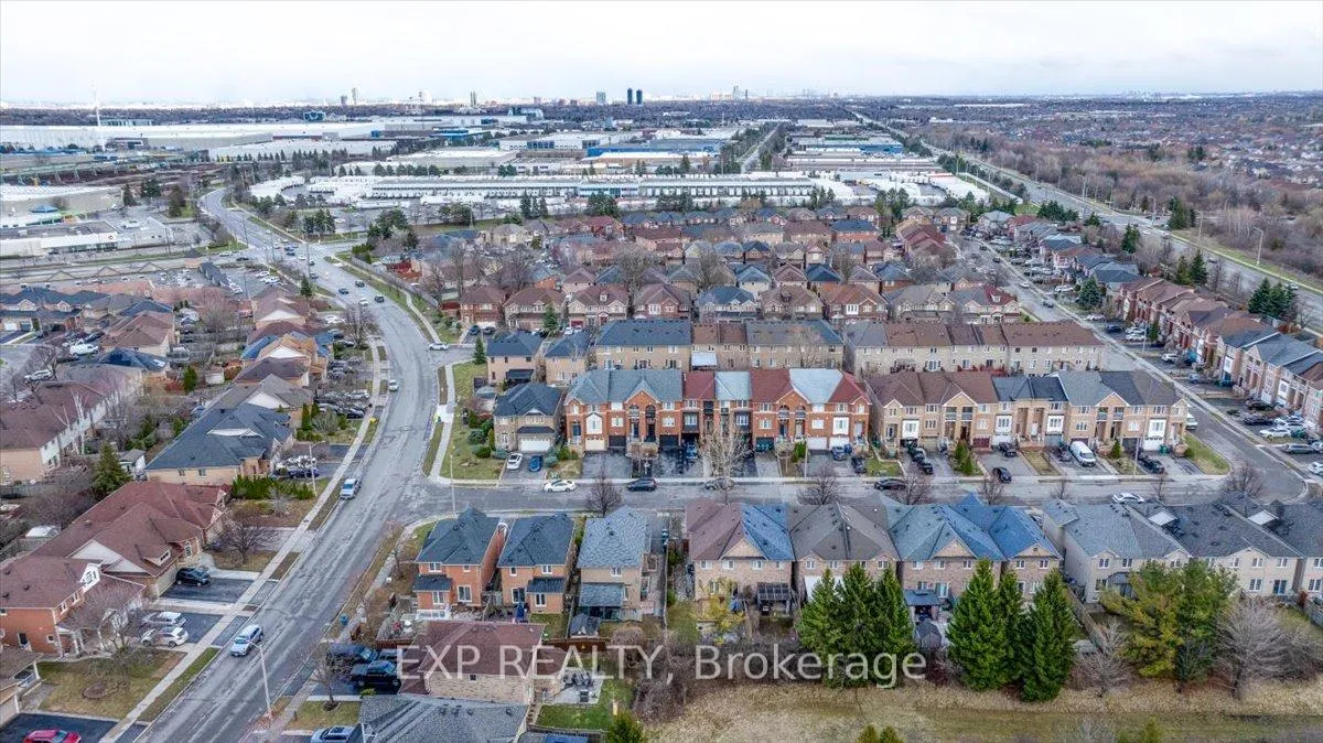 Photo 36 of 97 Winners Circle, Brampton, Northwest Sandalwood Parkway — HOMEH