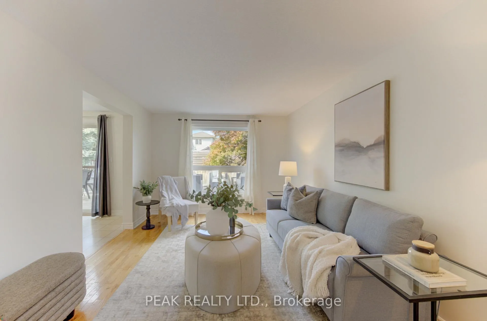Photo 7 of 3 Marlis Crescent, Kitchener — HOMEH