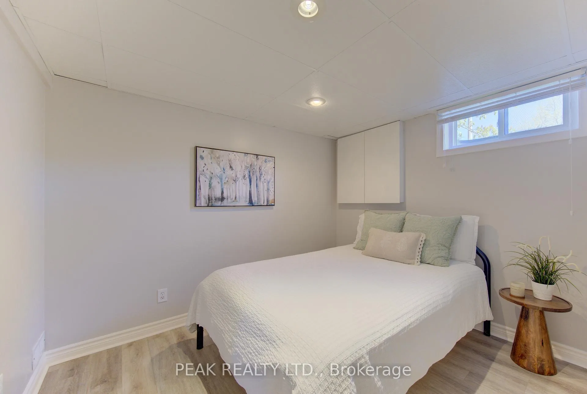 Photo 29 of 3 Marlis Crescent, Kitchener — HOMEH