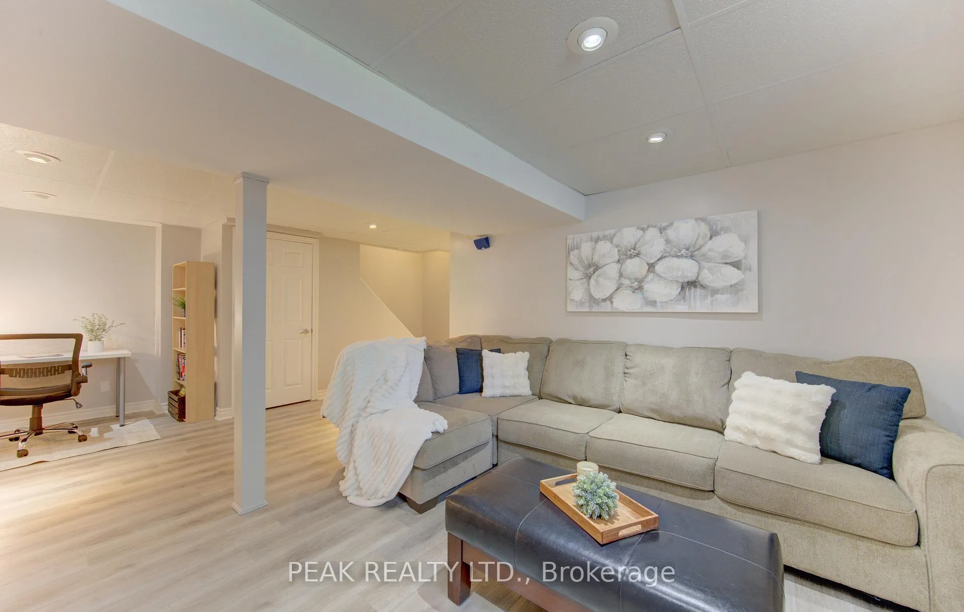 Photo 30 of 3 Marlis Crescent, Kitchener — HOMEH