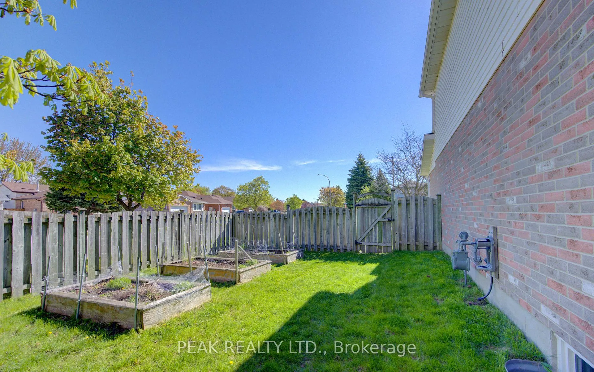 Photo 44 of 3 Marlis Crescent, Kitchener — HOMEH