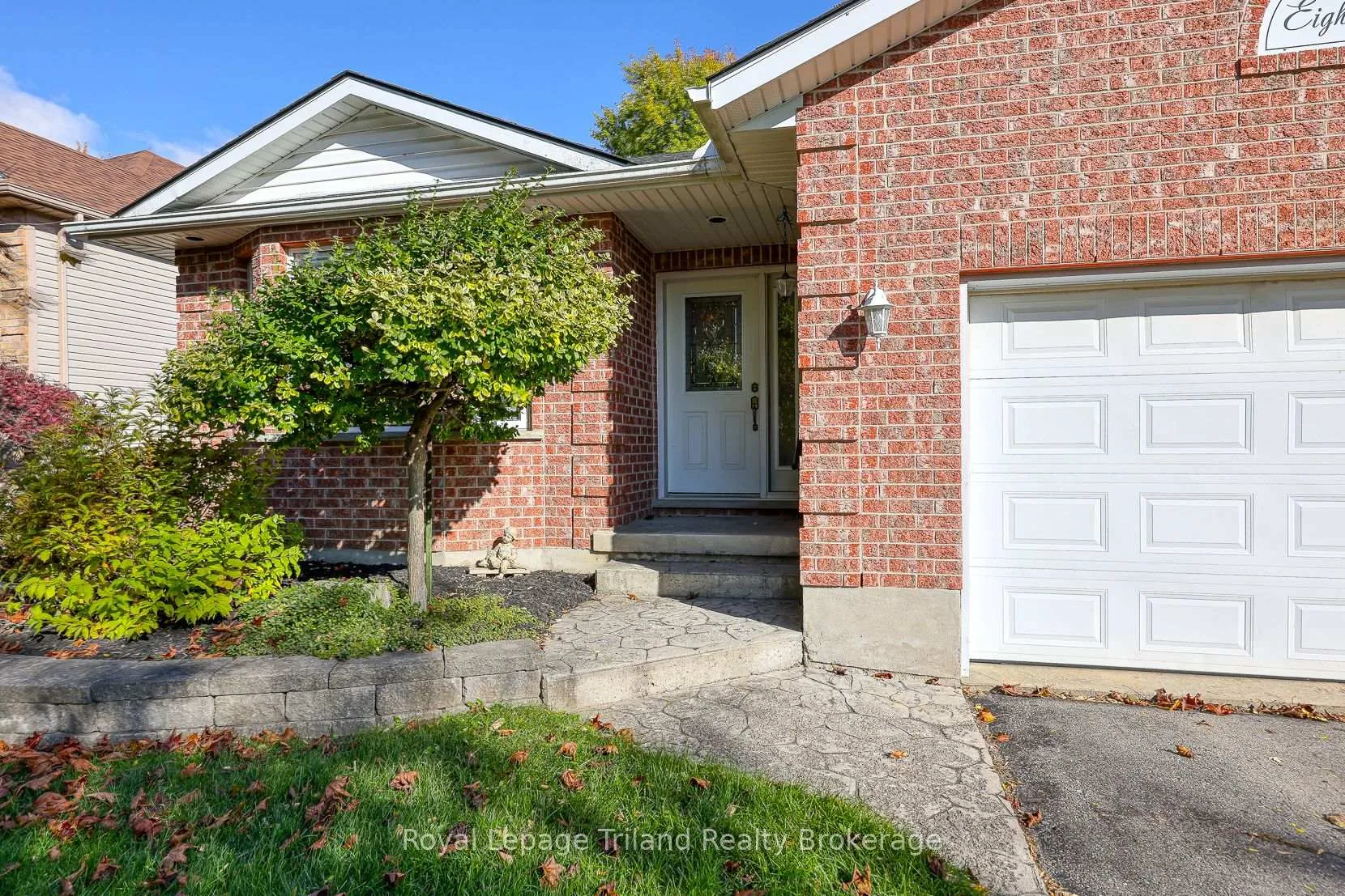 Photo 5 of 89 Markham Street, St. Marys — HOMEH