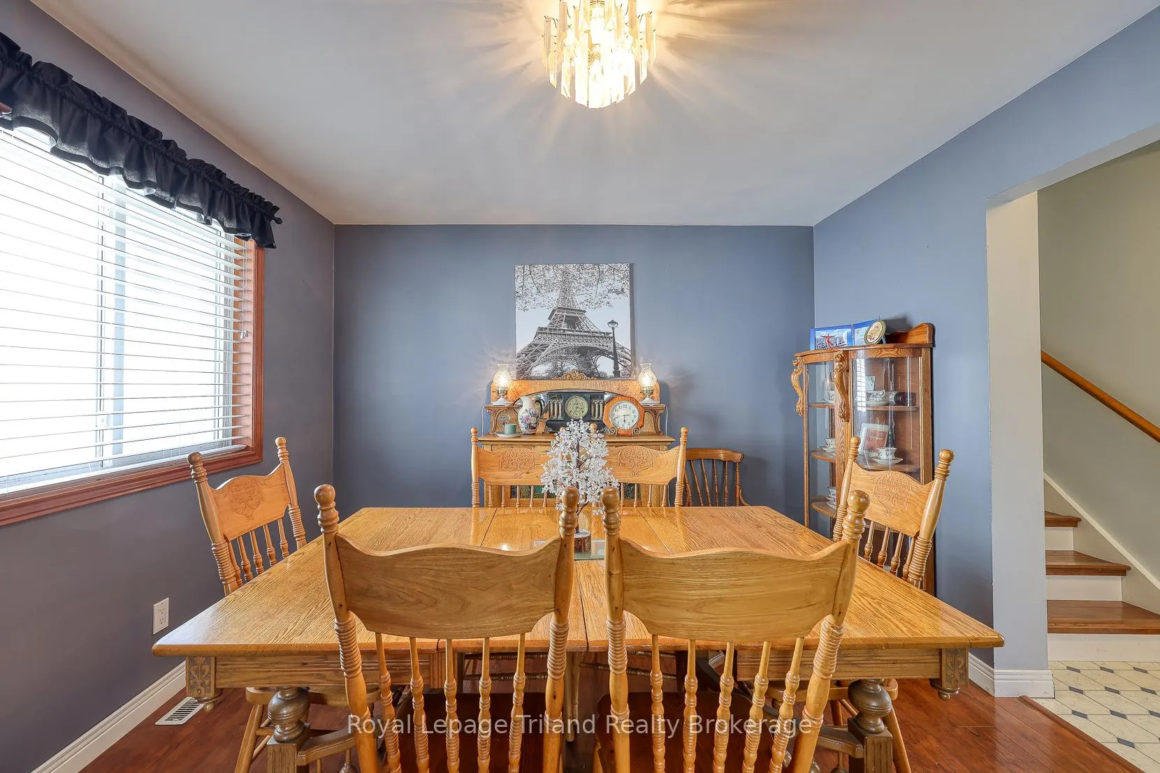 Photo 11 of 89 Markham Street, St. Marys — HOMEH