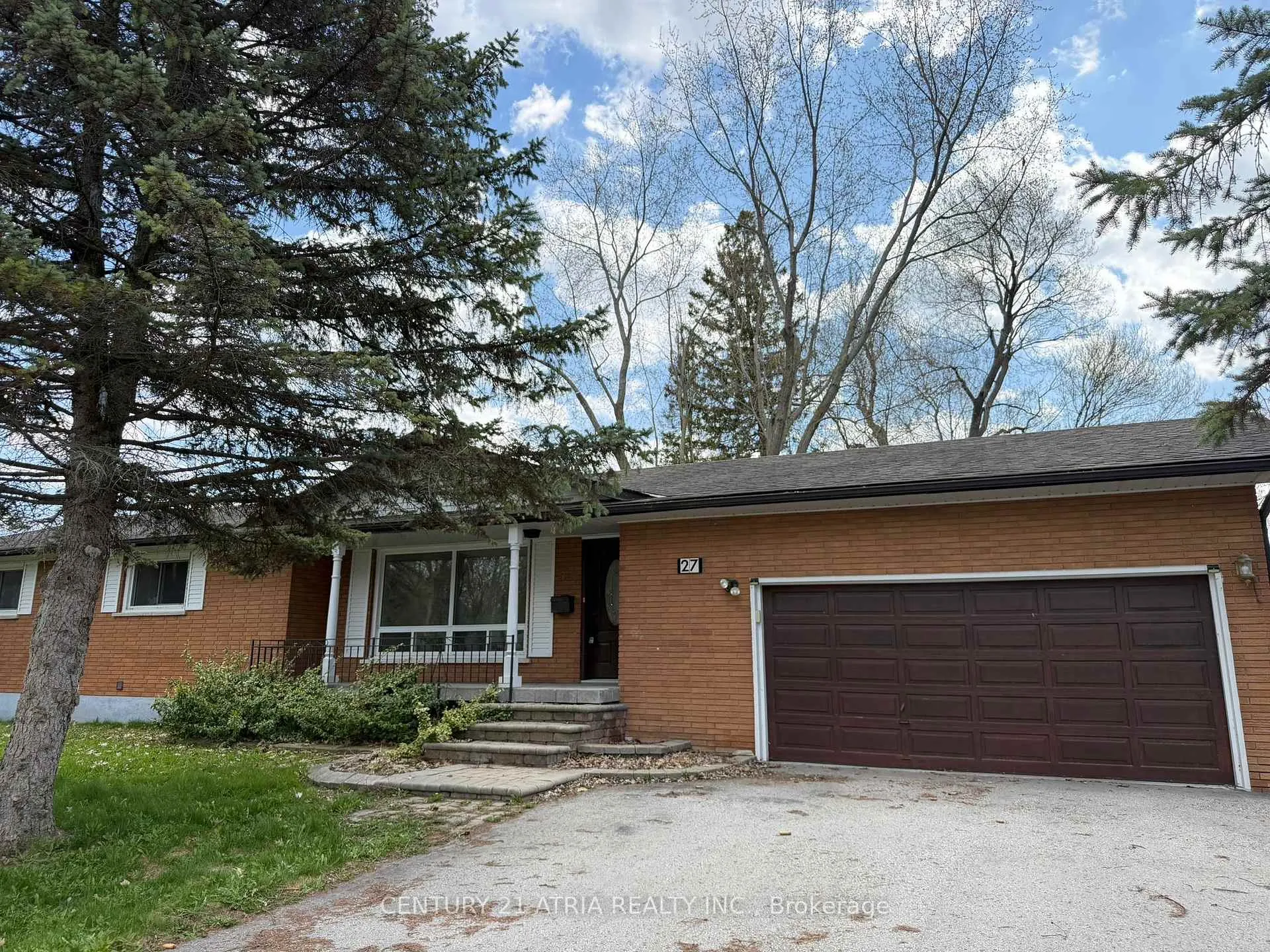 Photo 5 of 27 Waterbend Drive, Georgina, Keswick South — HOMEH