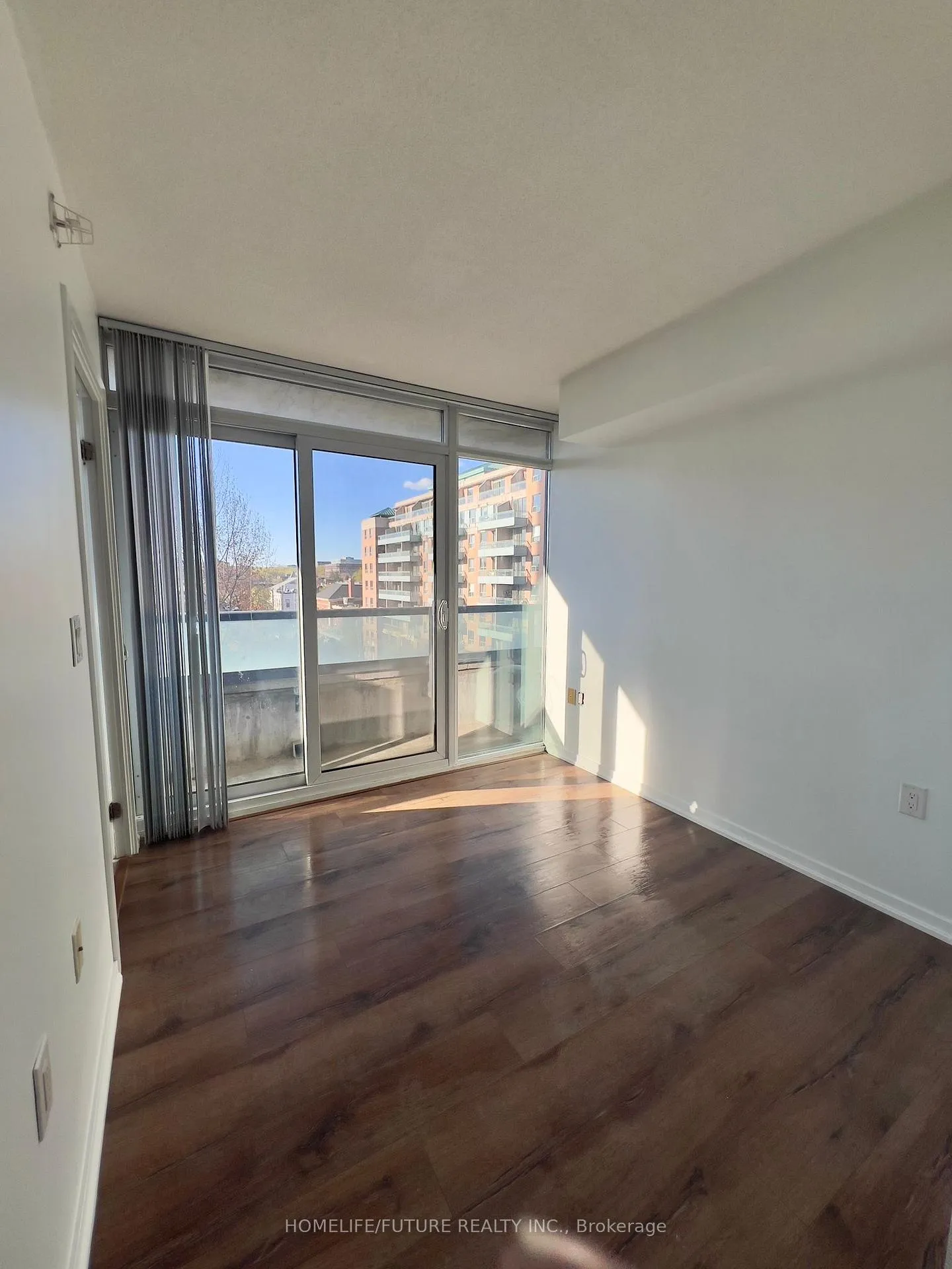 Photo 7 of Unit 503E, 36 Lisgar Street, Toronto, Little Portugal — HOMEH