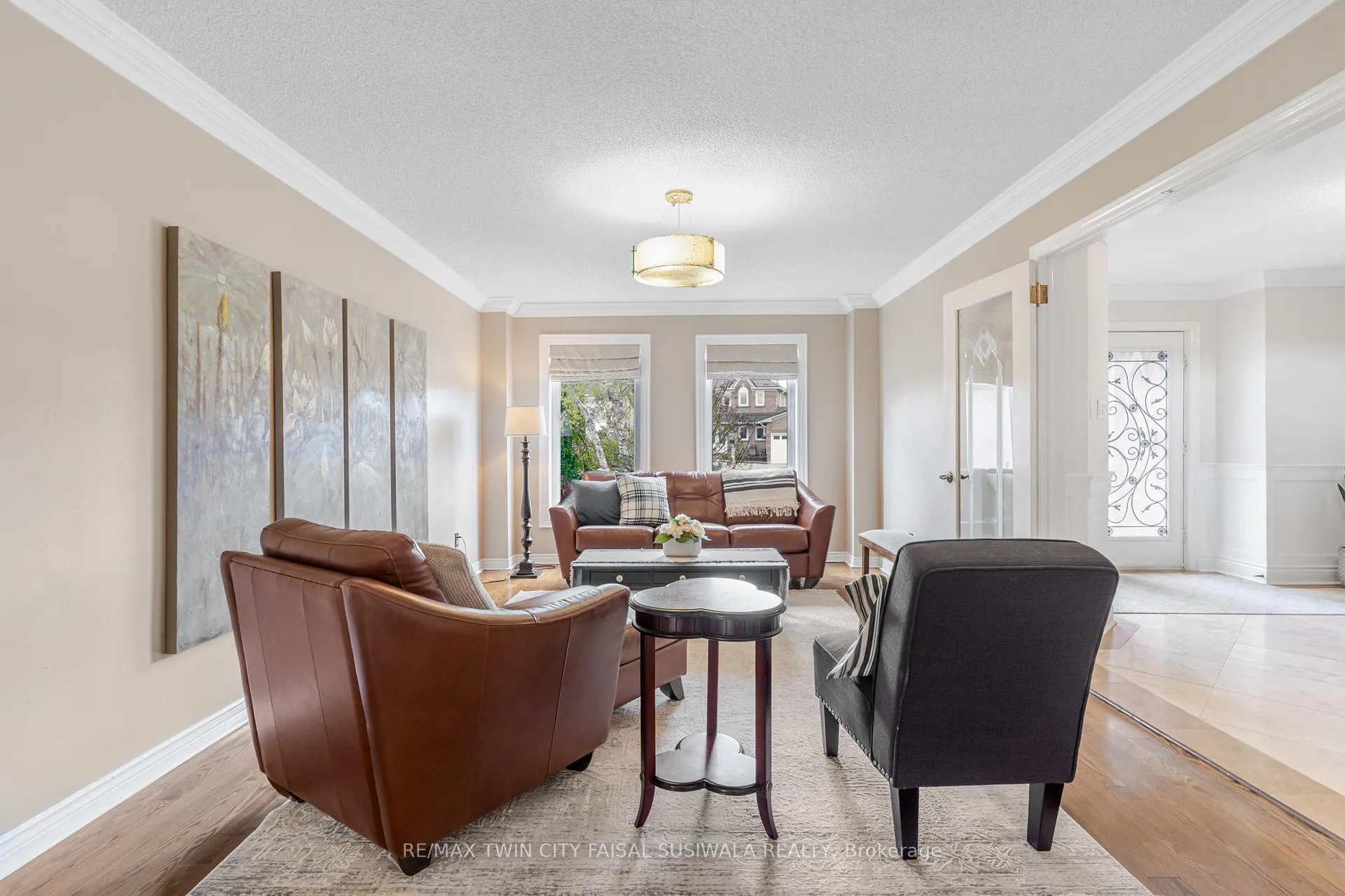 Photo 19 of 667 Burnett Avenue, Cambridge — HOMEH