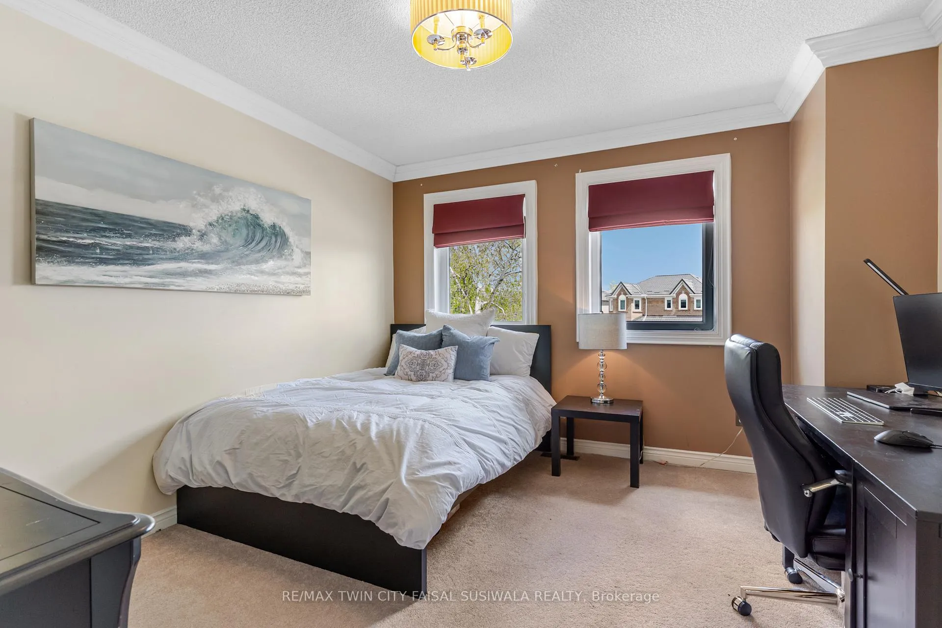 Photo 42 of 667 Burnett Avenue, Cambridge — HOMEH