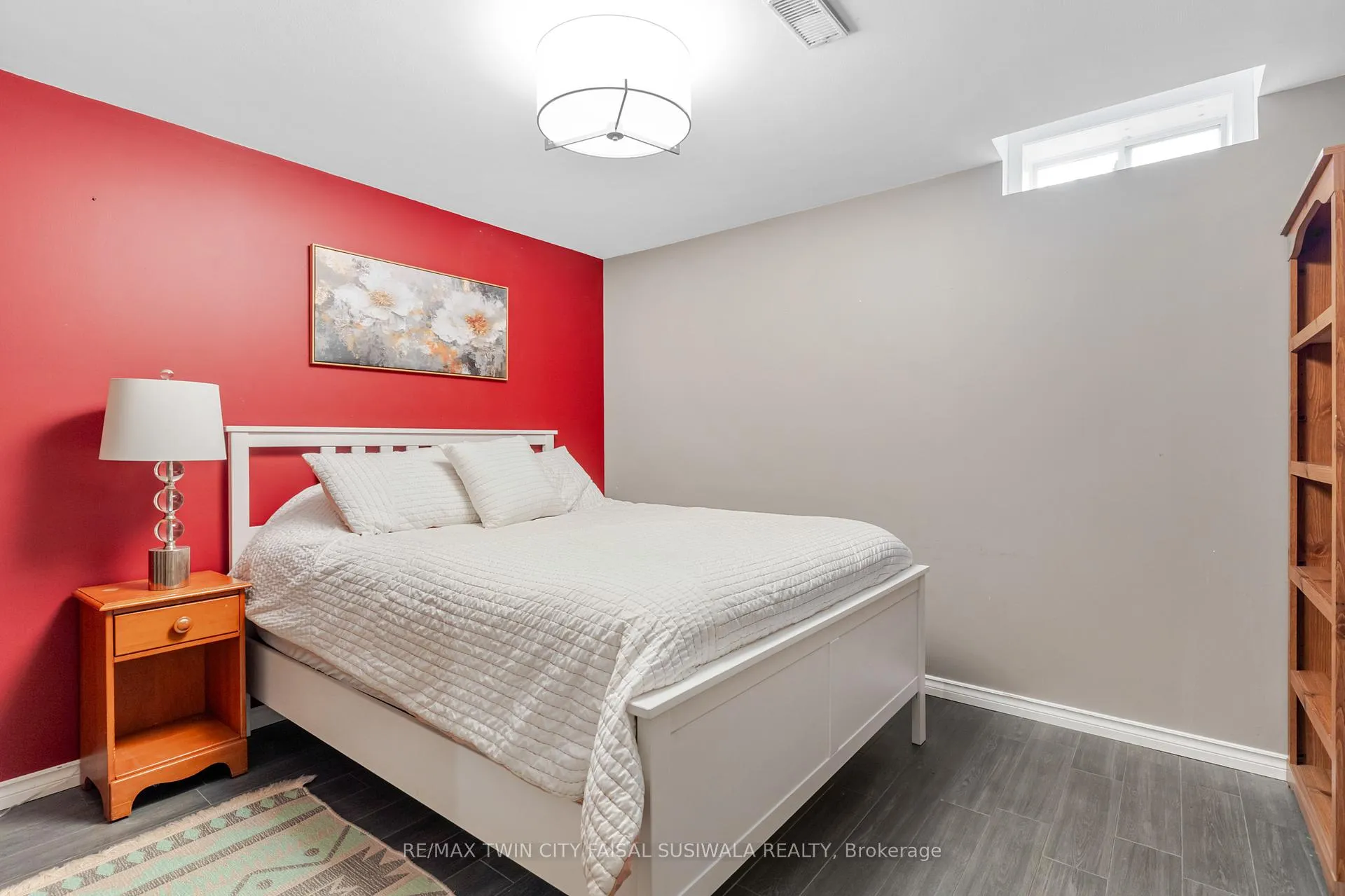 Photo 50 of 667 Burnett Avenue, Cambridge — HOMEH