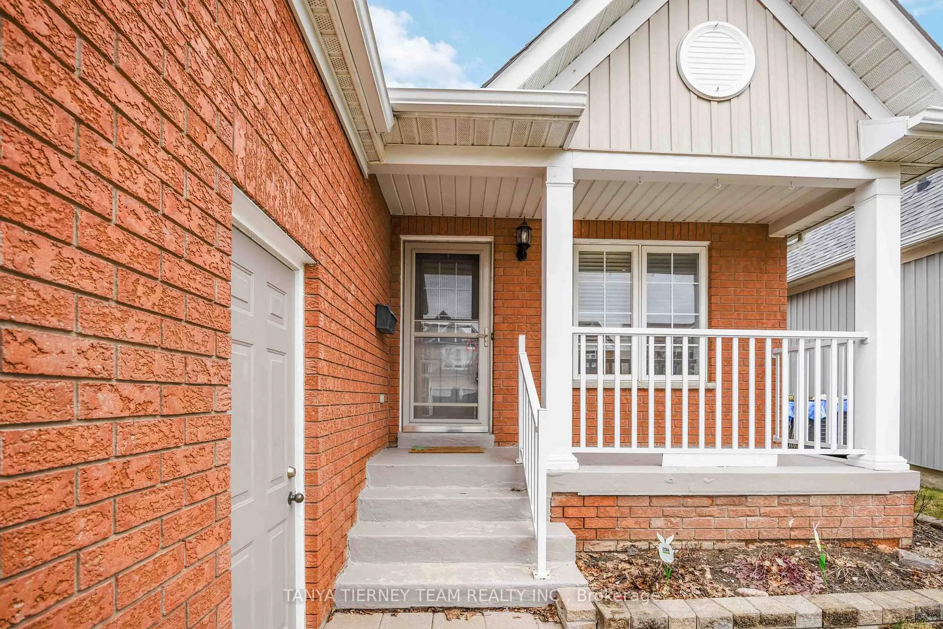 Photo 1 of 1130 Oakhill Avenue, Oshawa, Taunton — HOMEH