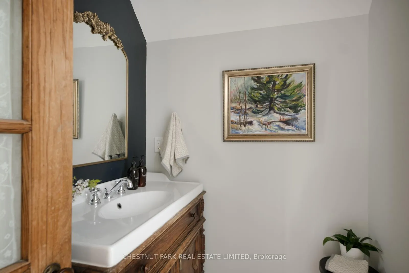 Photo 37 of 16 Johnson Street, Prince Edward County, Picton Ward — HOMEH