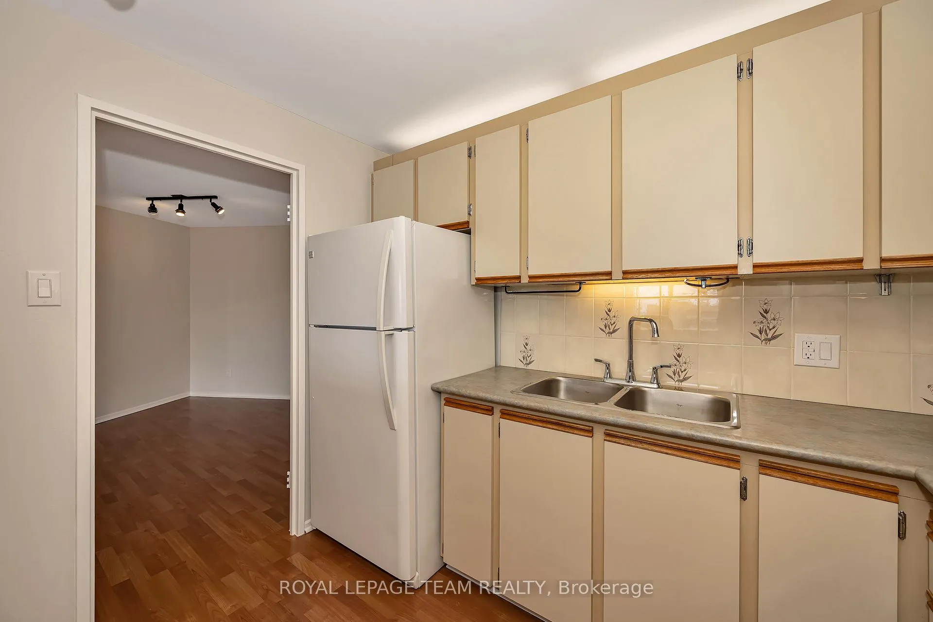 Photo 23 of Unit 2309, 1171 Ambleside Drive, Ottawa, Woodroffe — HOMEH