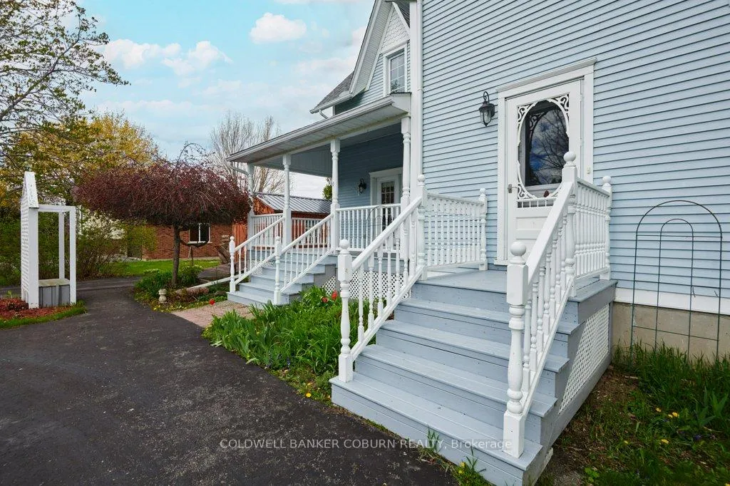 Photo 5 of 11719 Lakeshore Drive, South Dundas, South Dundas (Matilda) Twp — HOMEH