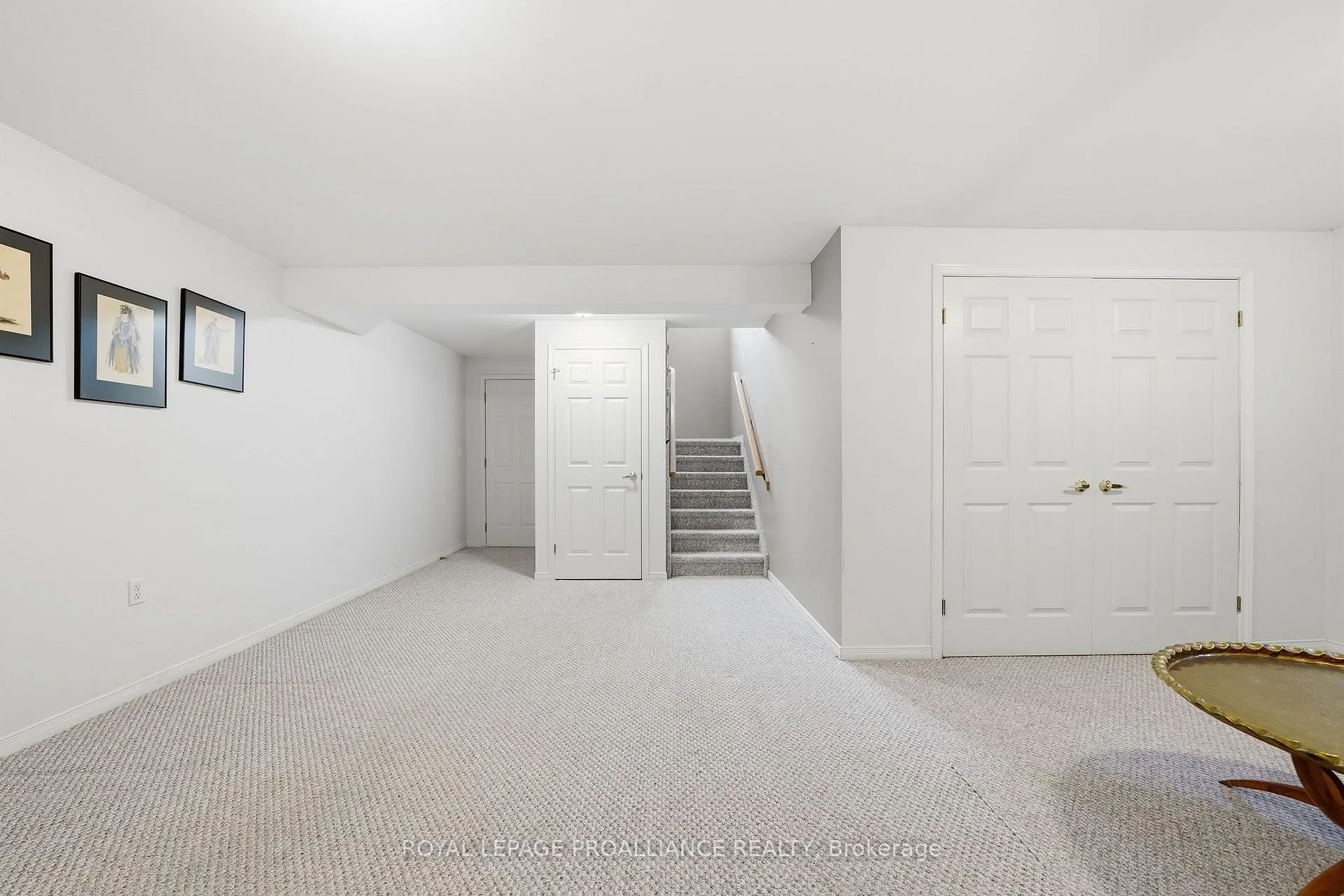 Photo 24 of 20 Pinegrove Court, Belleville, Belleville Ward — HOMEH