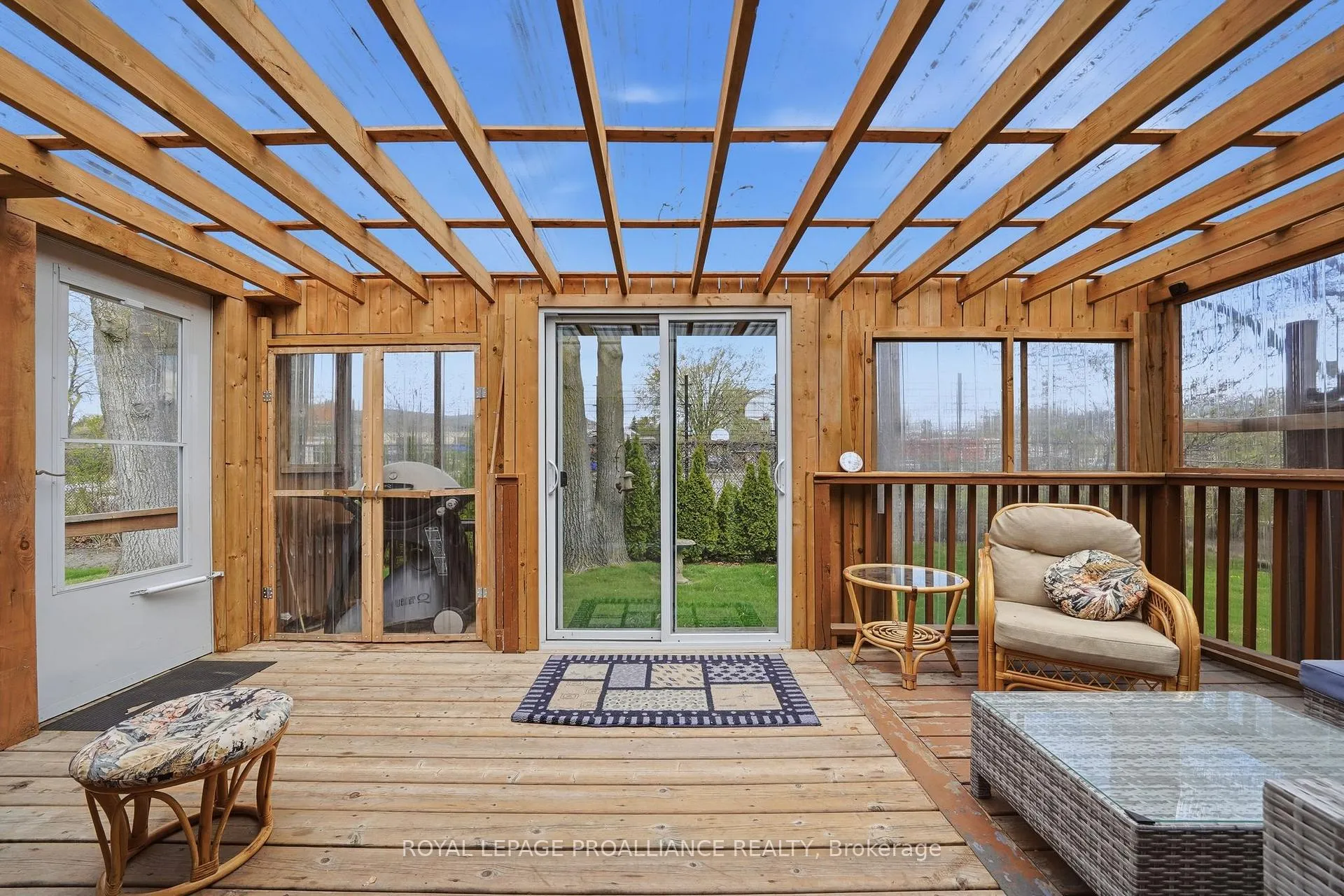 Photo 31 of 20 Pinegrove Court, Belleville, Belleville Ward — HOMEH