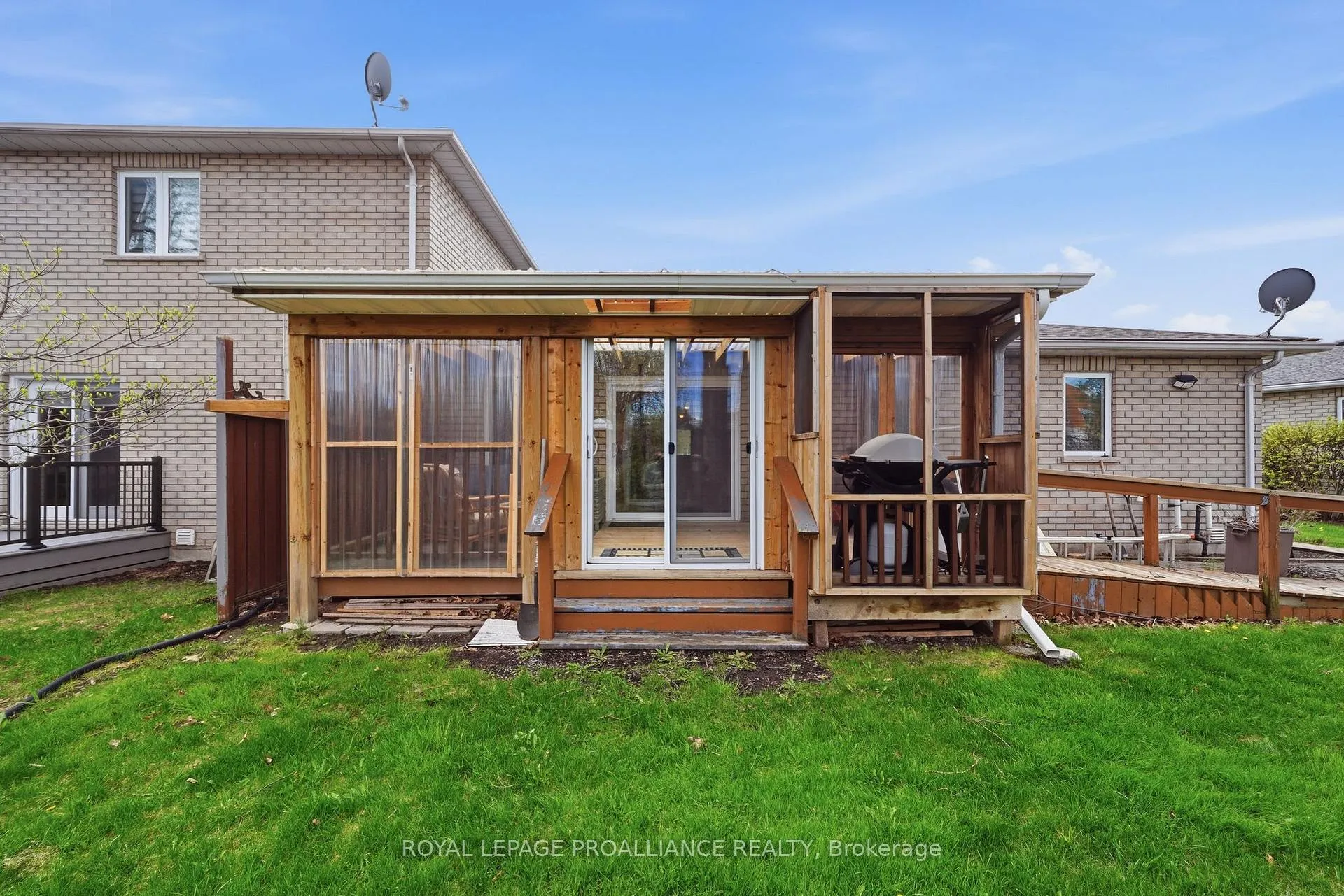 Photo 35 of 20 Pinegrove Court, Belleville, Belleville Ward — HOMEH