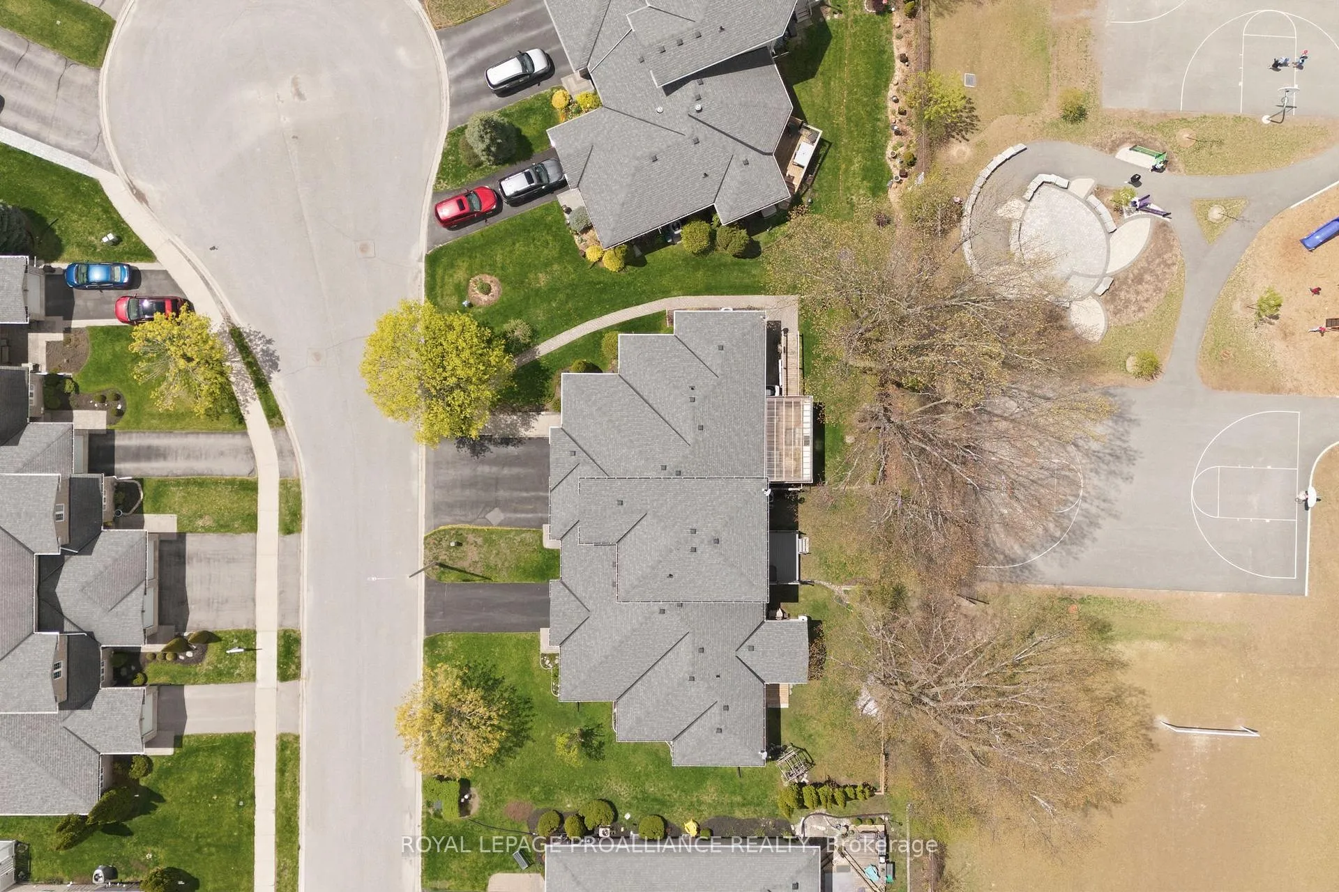 Photo 39 of 20 Pinegrove Court, Belleville, Belleville Ward — HOMEH
