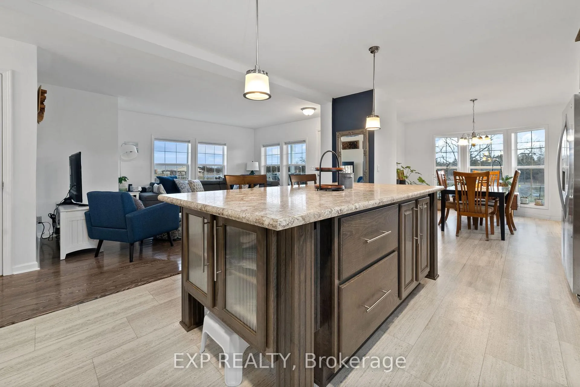 Photo 10 of 3589 County Road 8, Prince Edward County, North Marysburg Ward — HOMEH