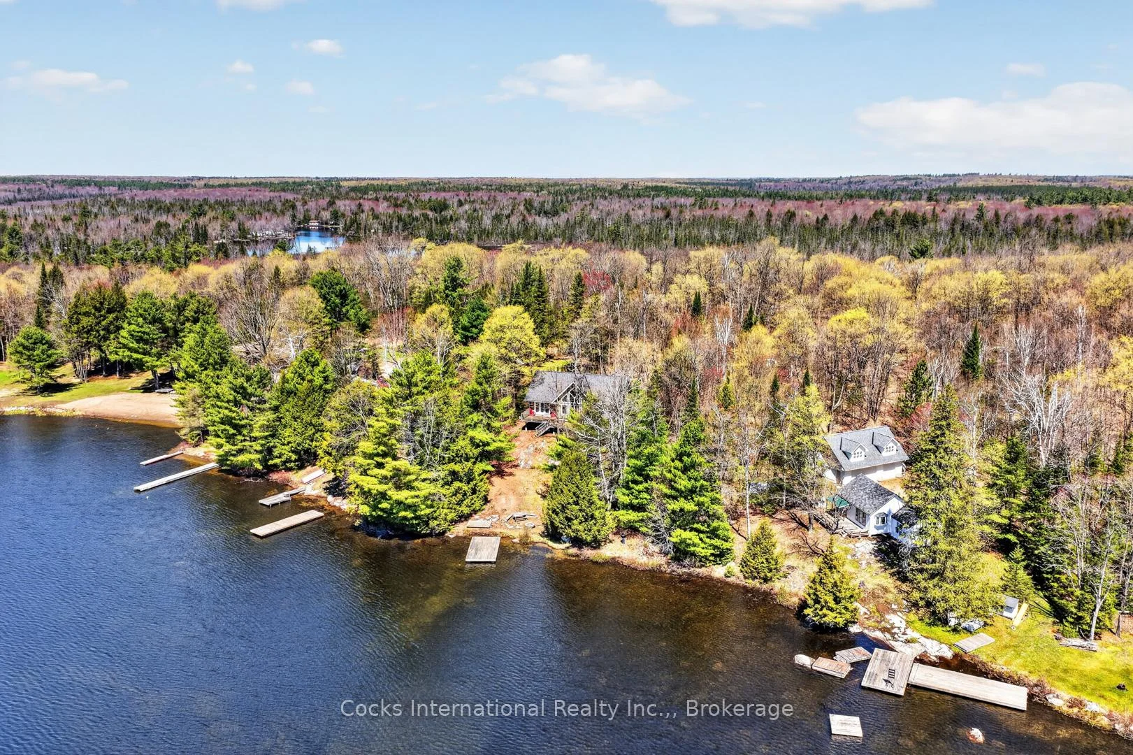 Photo 11 of 1165 Spring Lake Road, Bracebridge, Draper — HOMEH