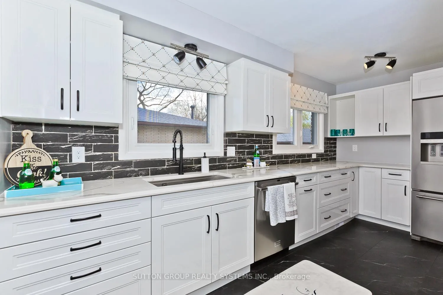 Photo 12 of 653 Winston Road, Grimsby, Grimsby Beach — HOMEH