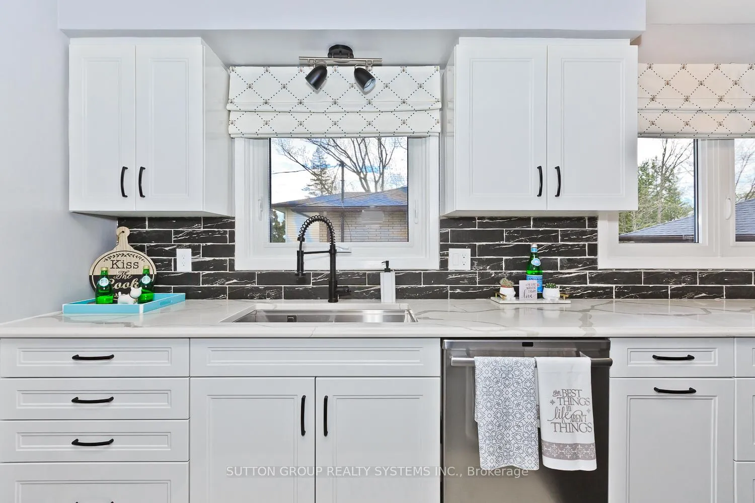 Photo 15 of 653 Winston Road, Grimsby, Grimsby Beach — HOMEH