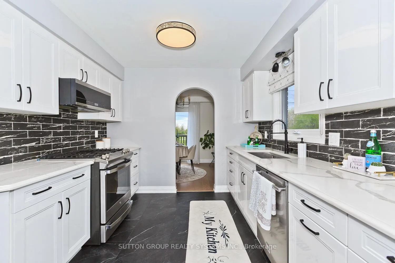Photo 17 of 653 Winston Road, Grimsby, Grimsby Beach — HOMEH