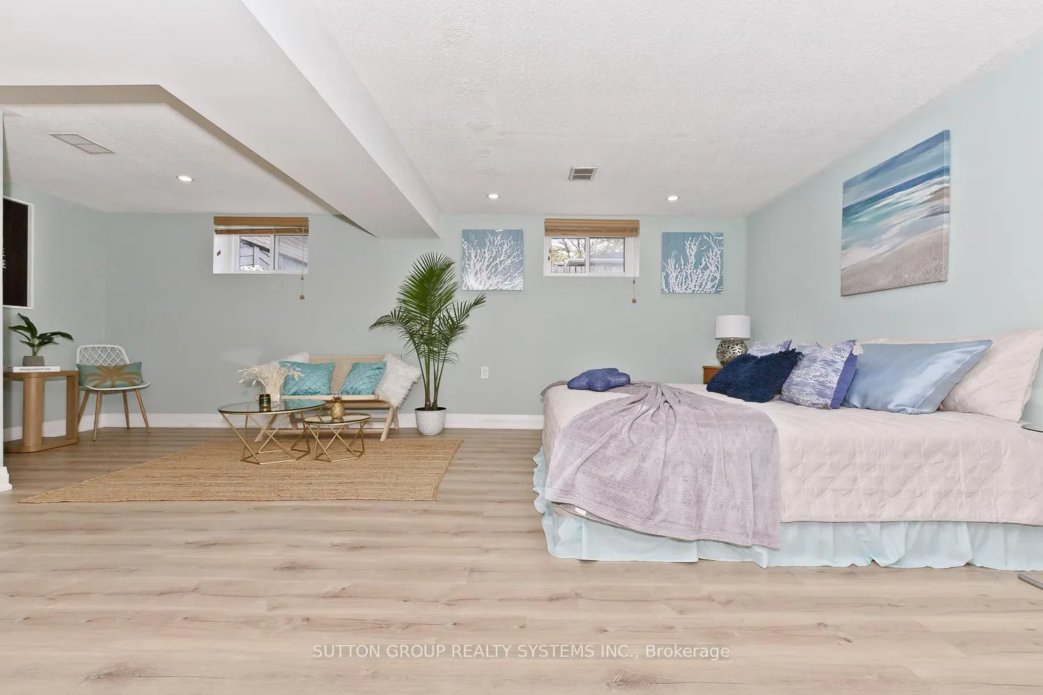 Photo 37 of 653 Winston Road, Grimsby, Grimsby Beach — HOMEH