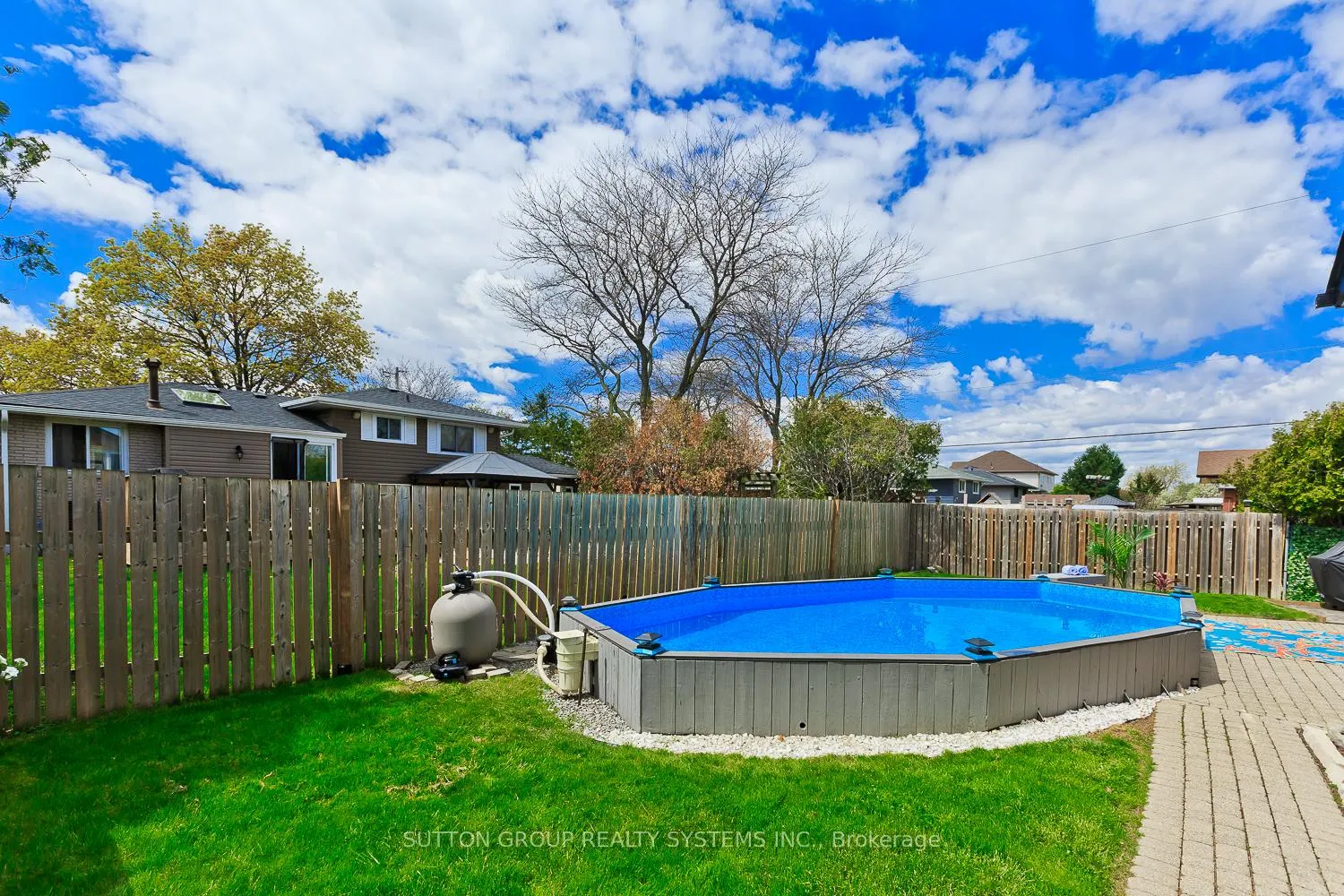 Photo 44 of 653 Winston Road, Grimsby, Grimsby Beach — HOMEH