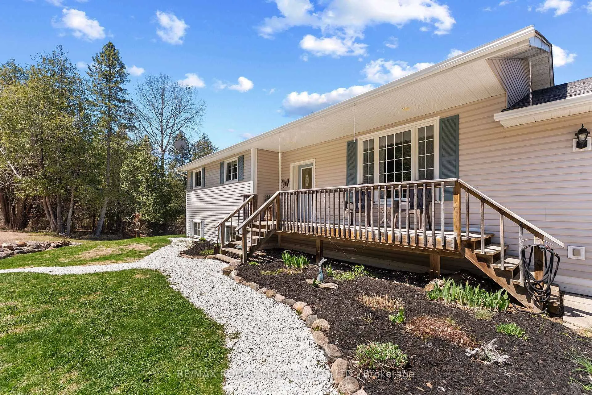 Front of 253 Hass Road