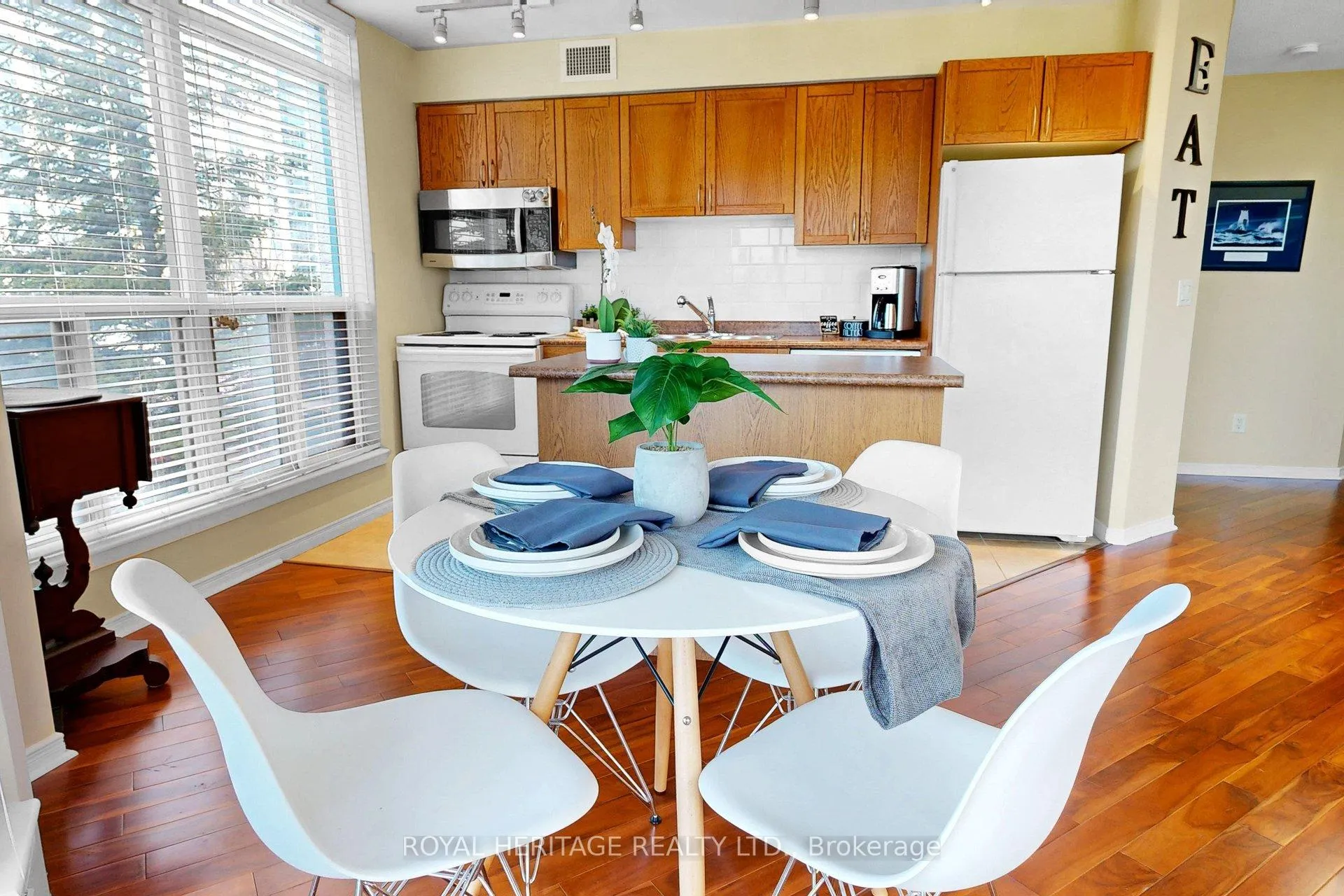 Photo 16 of Unit 112, 340 Watson Street W, Whitby, Port Whitby — HOMEH