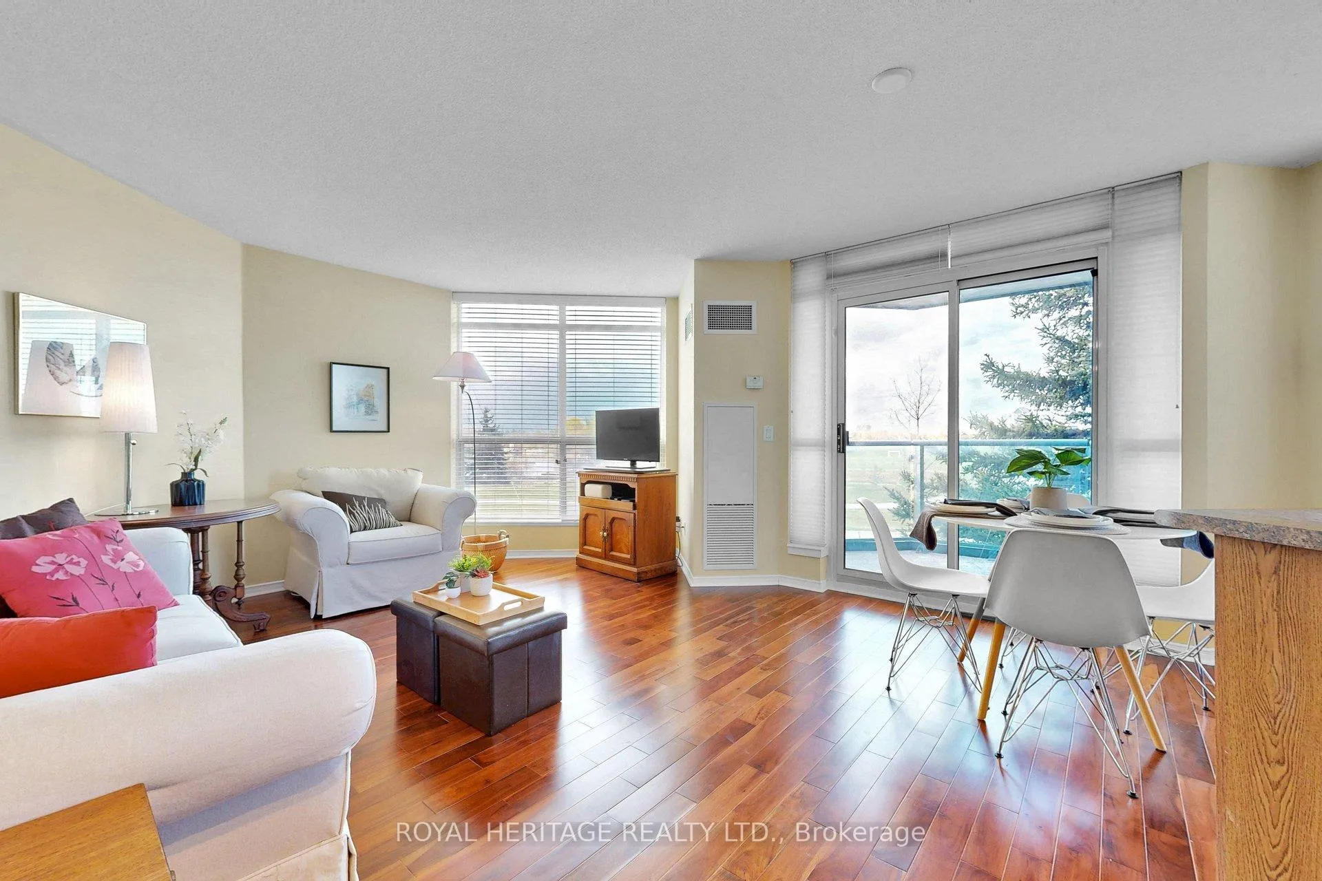 Photo 18 of Unit 112, 340 Watson Street W, Whitby, Port Whitby — HOMEH