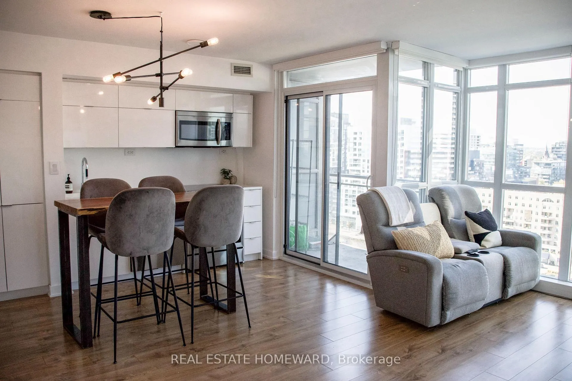 Photo 17 of Unit 1907, 151 Dan Leckie Way, Toronto, Waterfront Communities — HOMEH