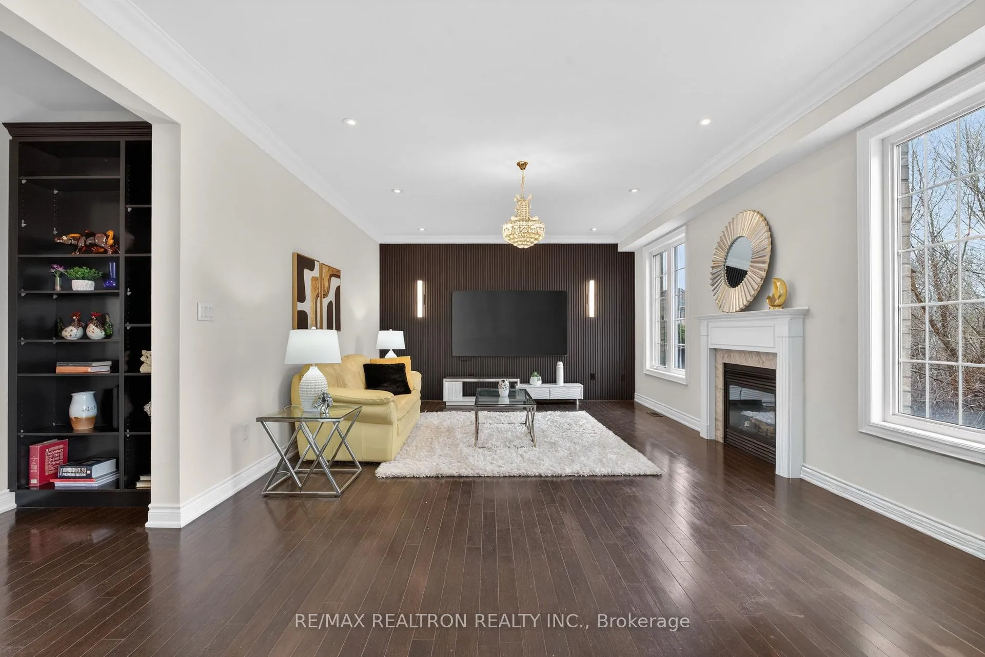 Photo 28 of 228 Upper Post Road, Vaughan, Patterson — HOMEH
