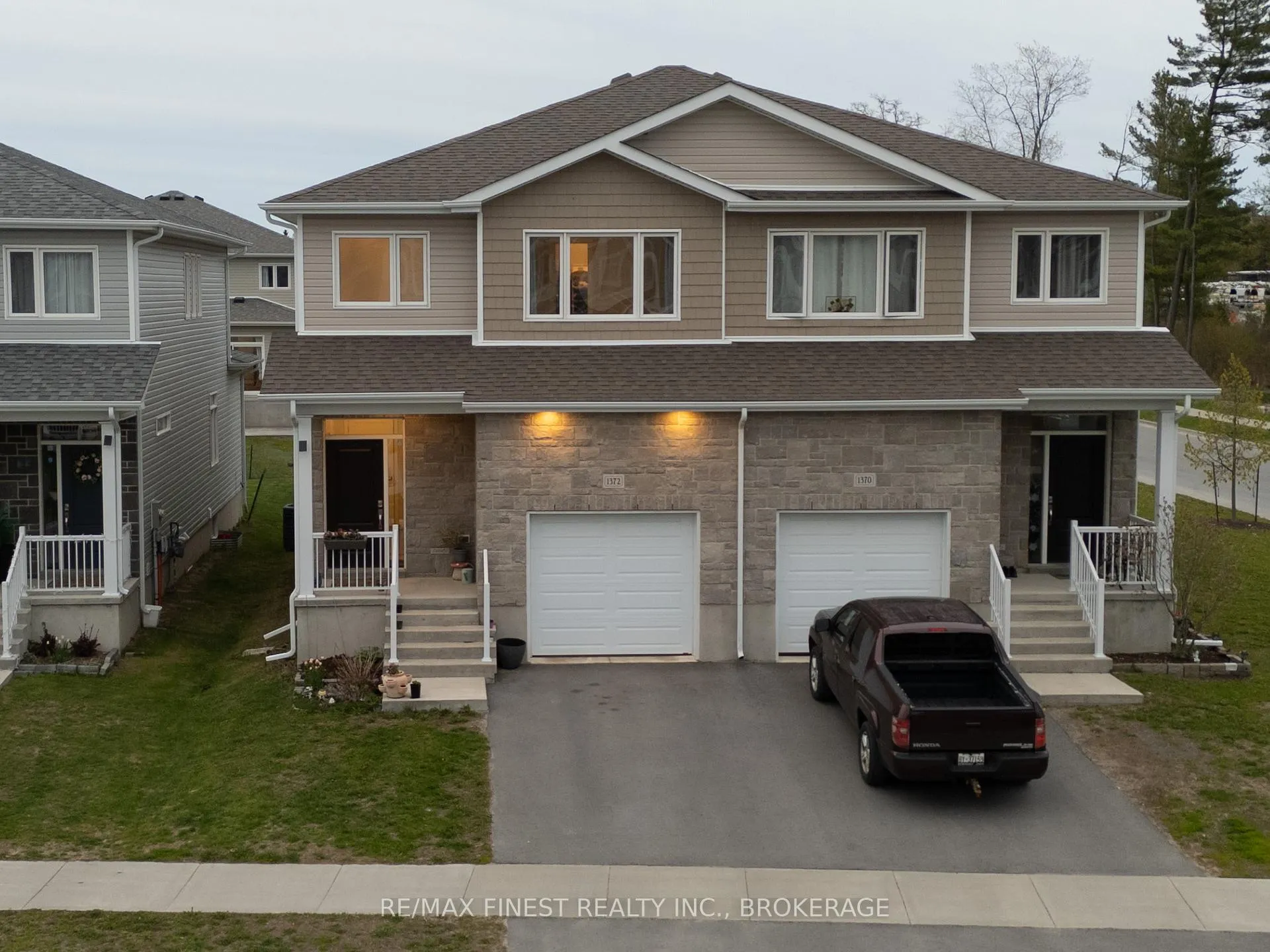Photo 2 of 1372 Andersen Drive, Kingston, City Northwest — HOMEH
