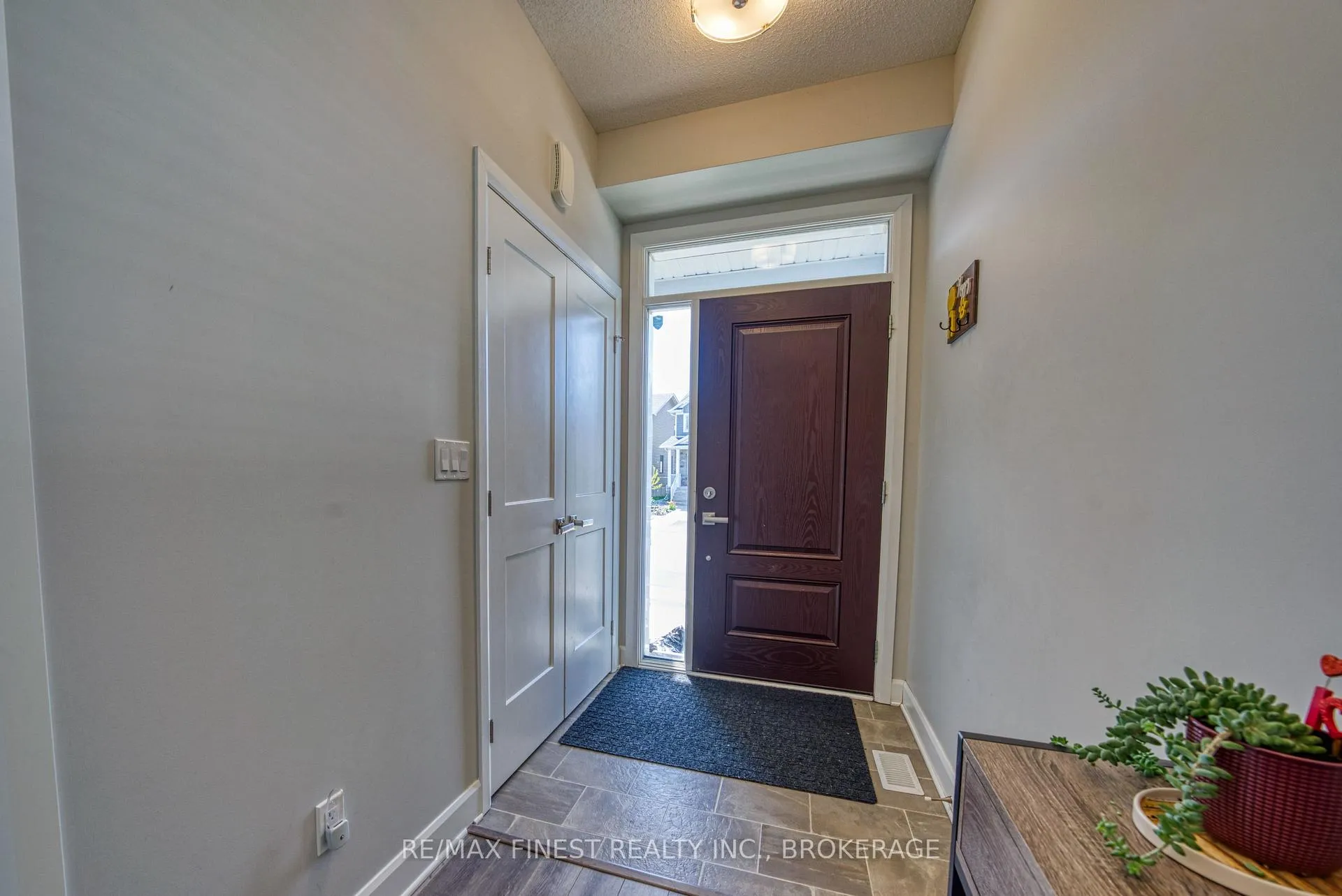 Photo 12 of 1372 Andersen Drive, Kingston, City Northwest — HOMEH