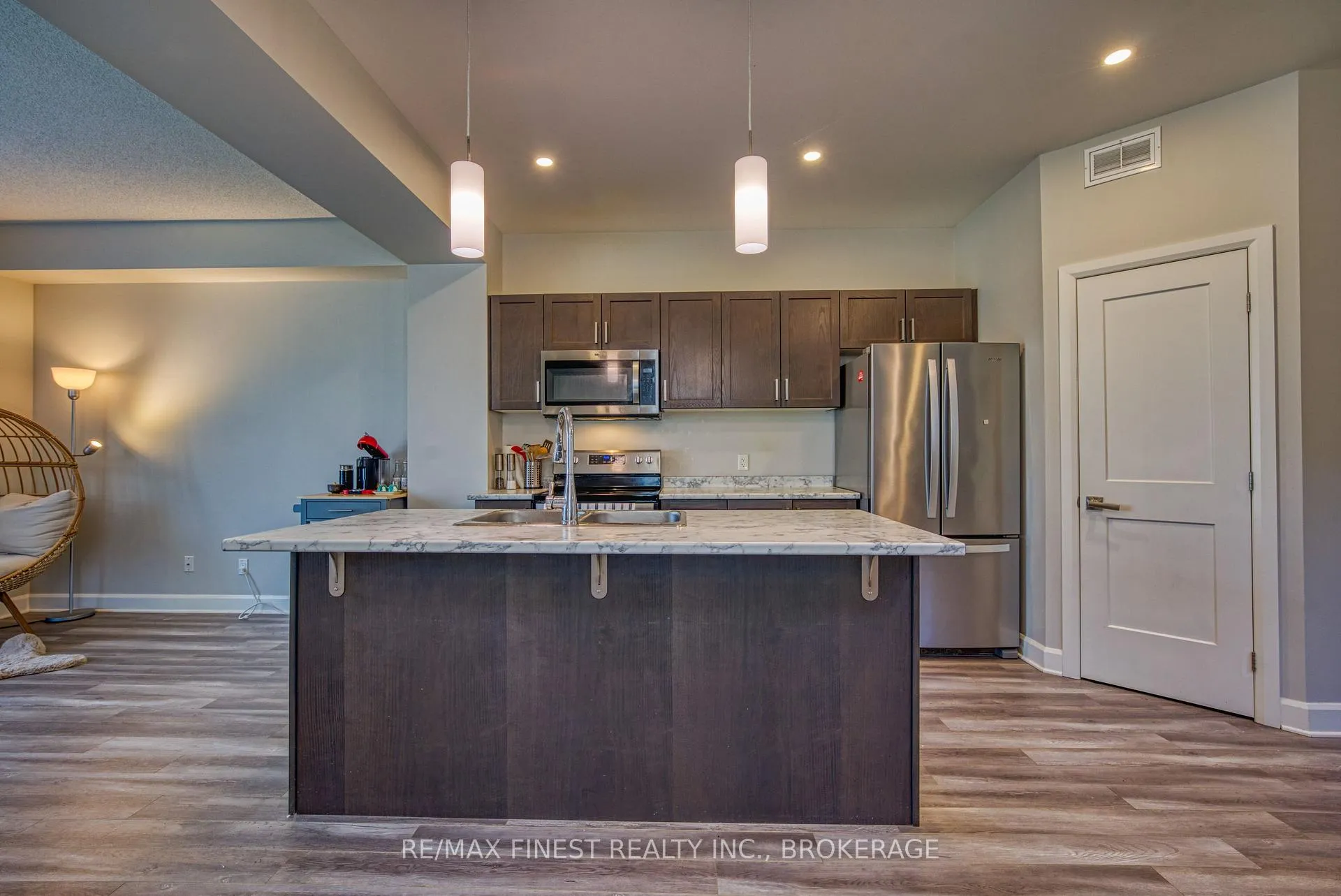 Photo 20 of 1372 Andersen Drive, Kingston, City Northwest — HOMEH