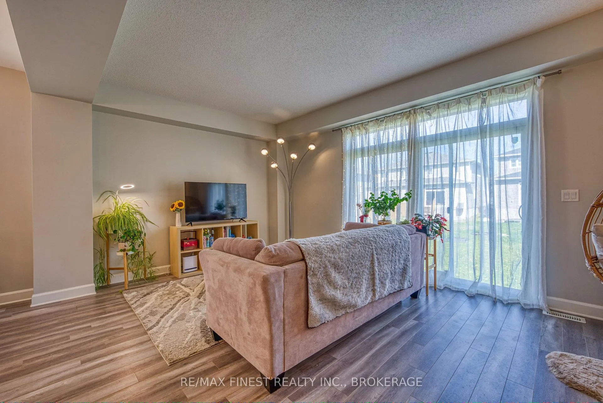 Photo 24 of 1372 Andersen Drive, Kingston, City Northwest — HOMEH