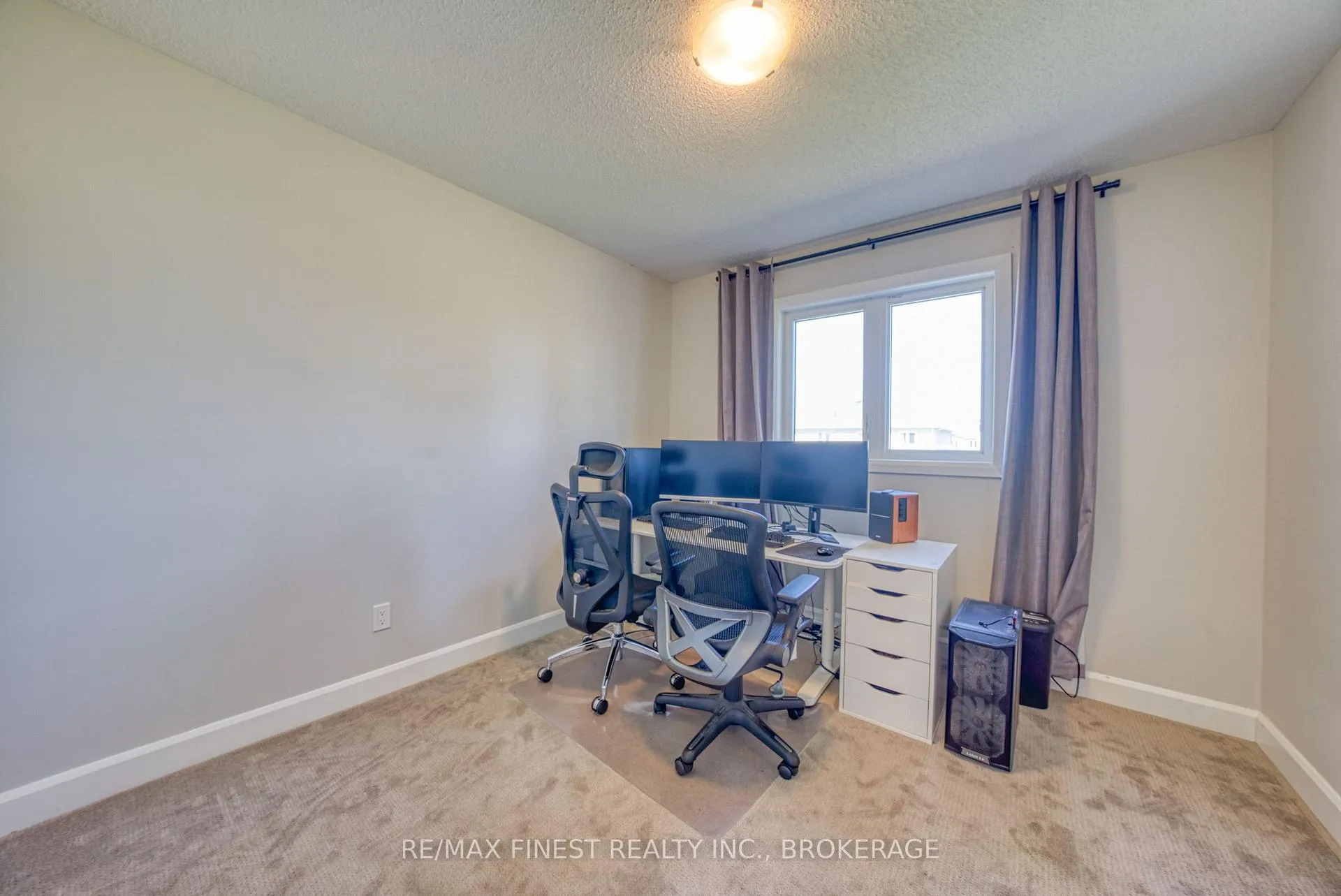 Photo 35 of 1372 Andersen Drive, Kingston, City Northwest — HOMEH
