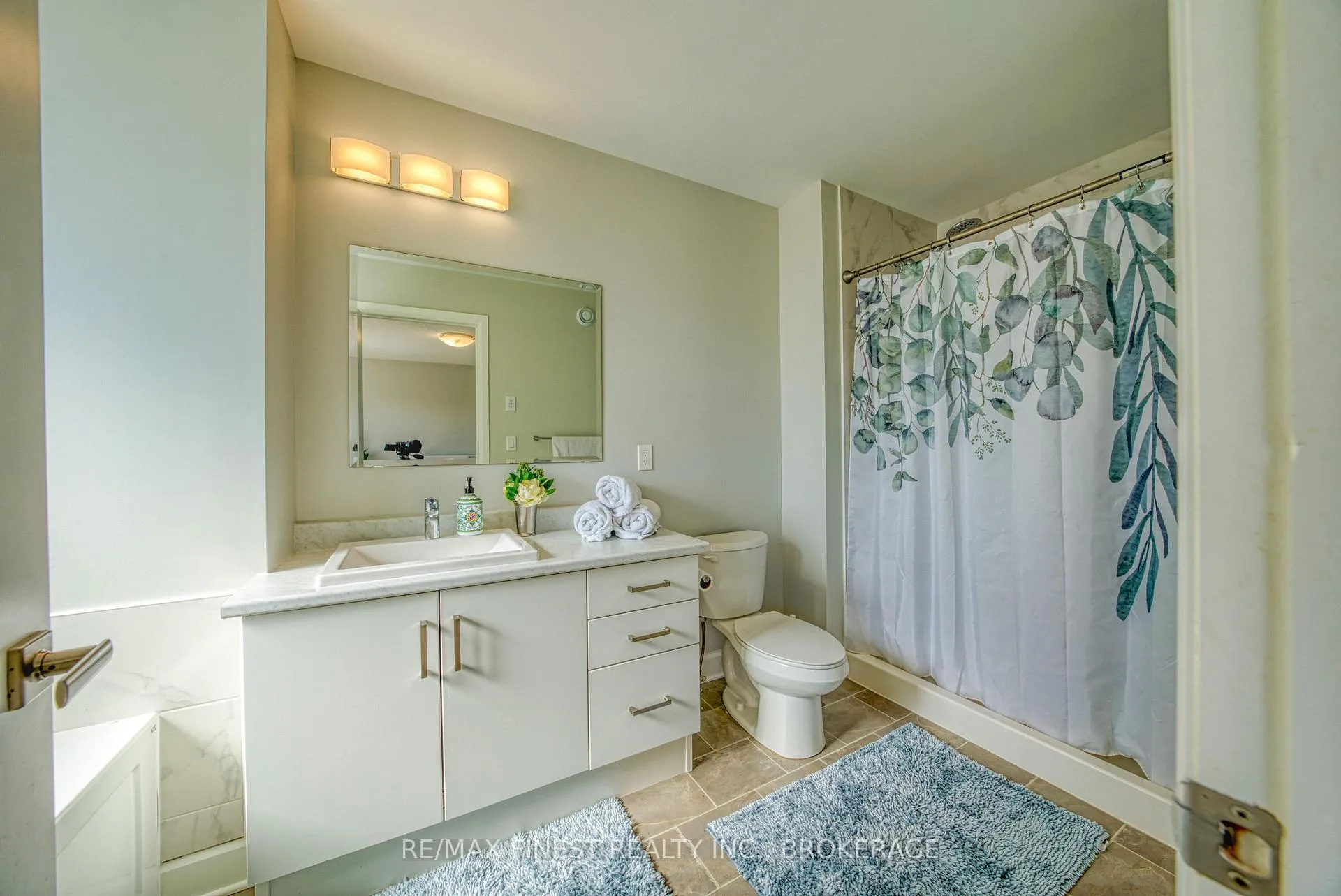 Photo 38 of 1372 Andersen Drive, Kingston, City Northwest — HOMEH