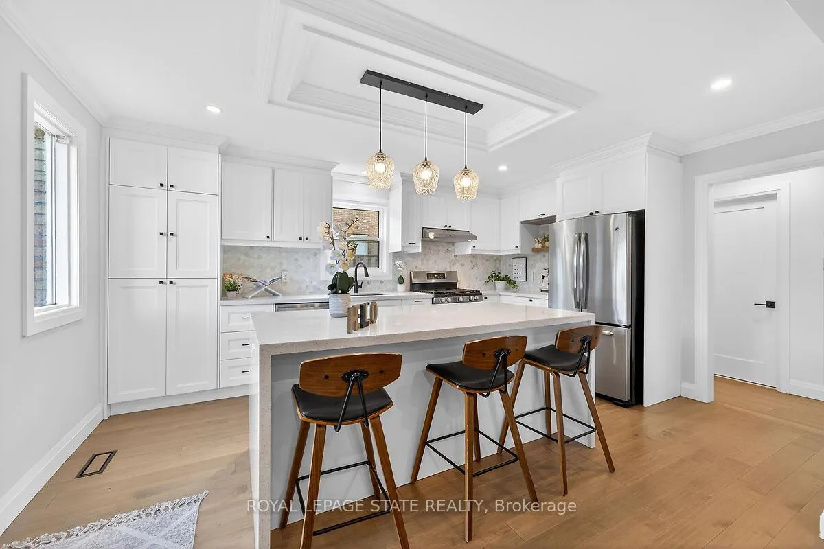 Photo 6 of 9 Ben Tirran Crescent, Hamilton, Stoney Creek — HOMEH