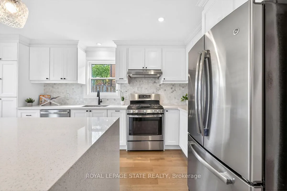 Photo 9 of 9 Ben Tirran Crescent, Hamilton, Stoney Creek — HOMEH