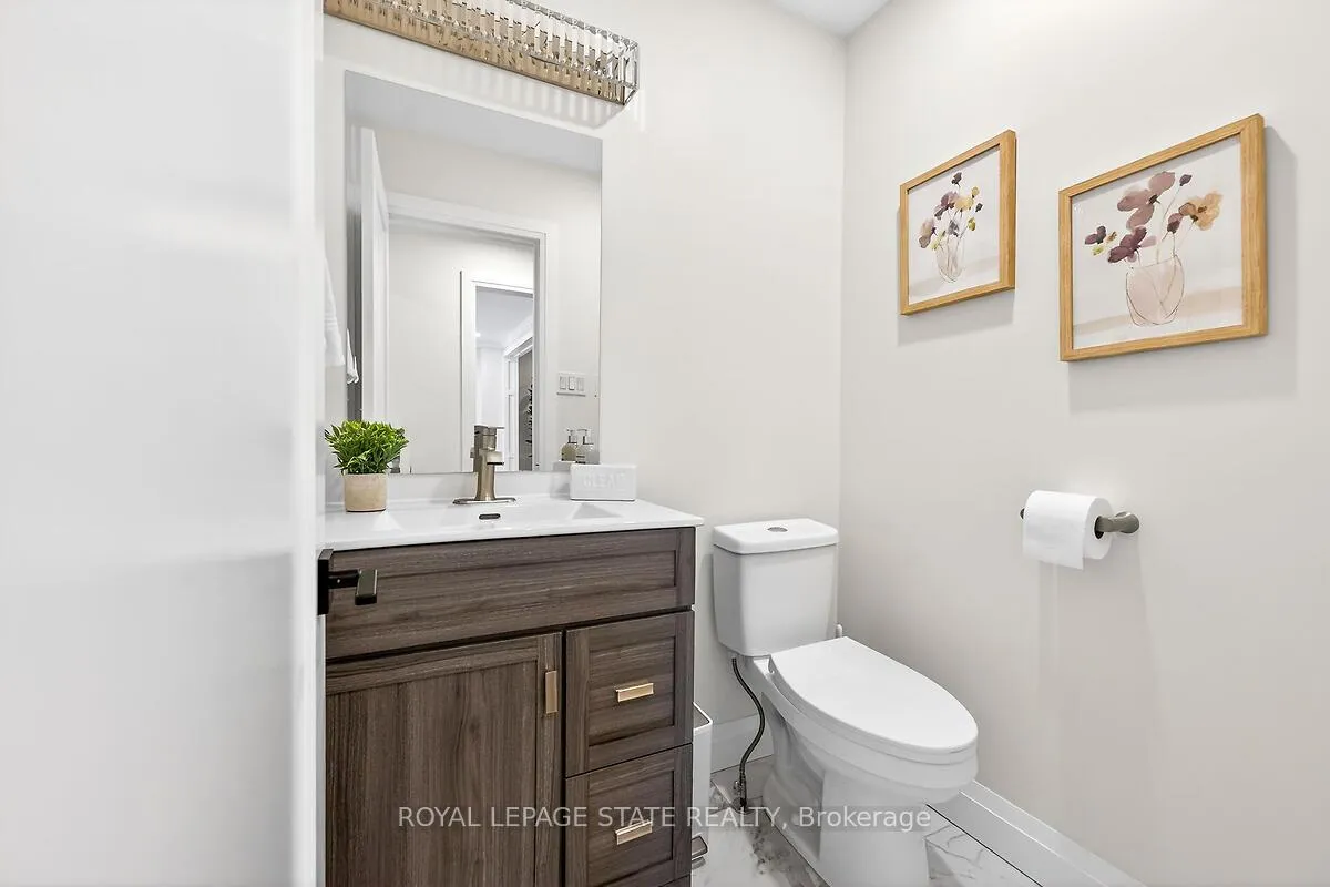 Photo 19 of 9 Ben Tirran Crescent, Hamilton, Stoney Creek — HOMEH