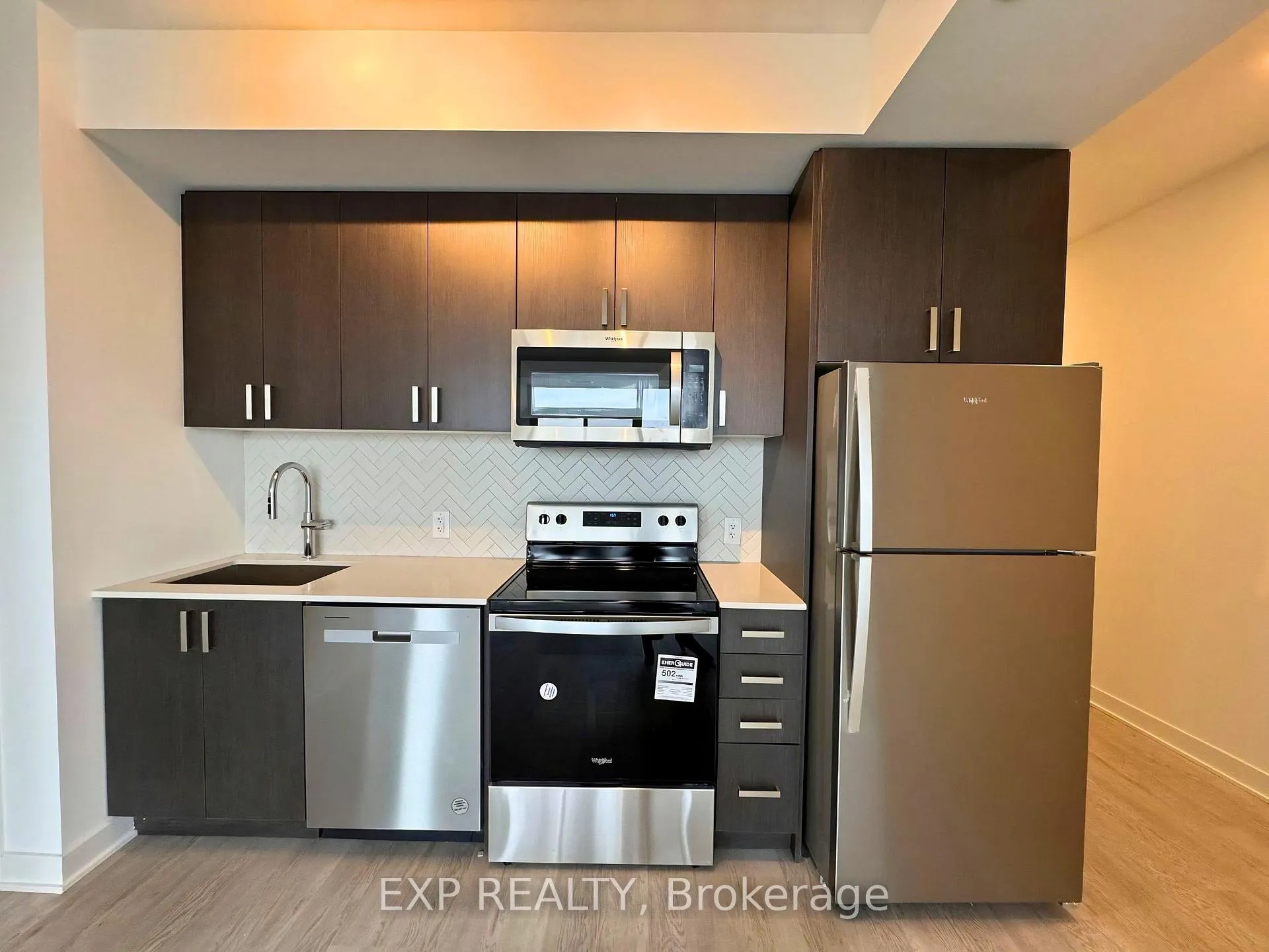 Photo 13 of Unit 1019, 2782 Barton Street E, Hamilton, Riverdale — HOMEH